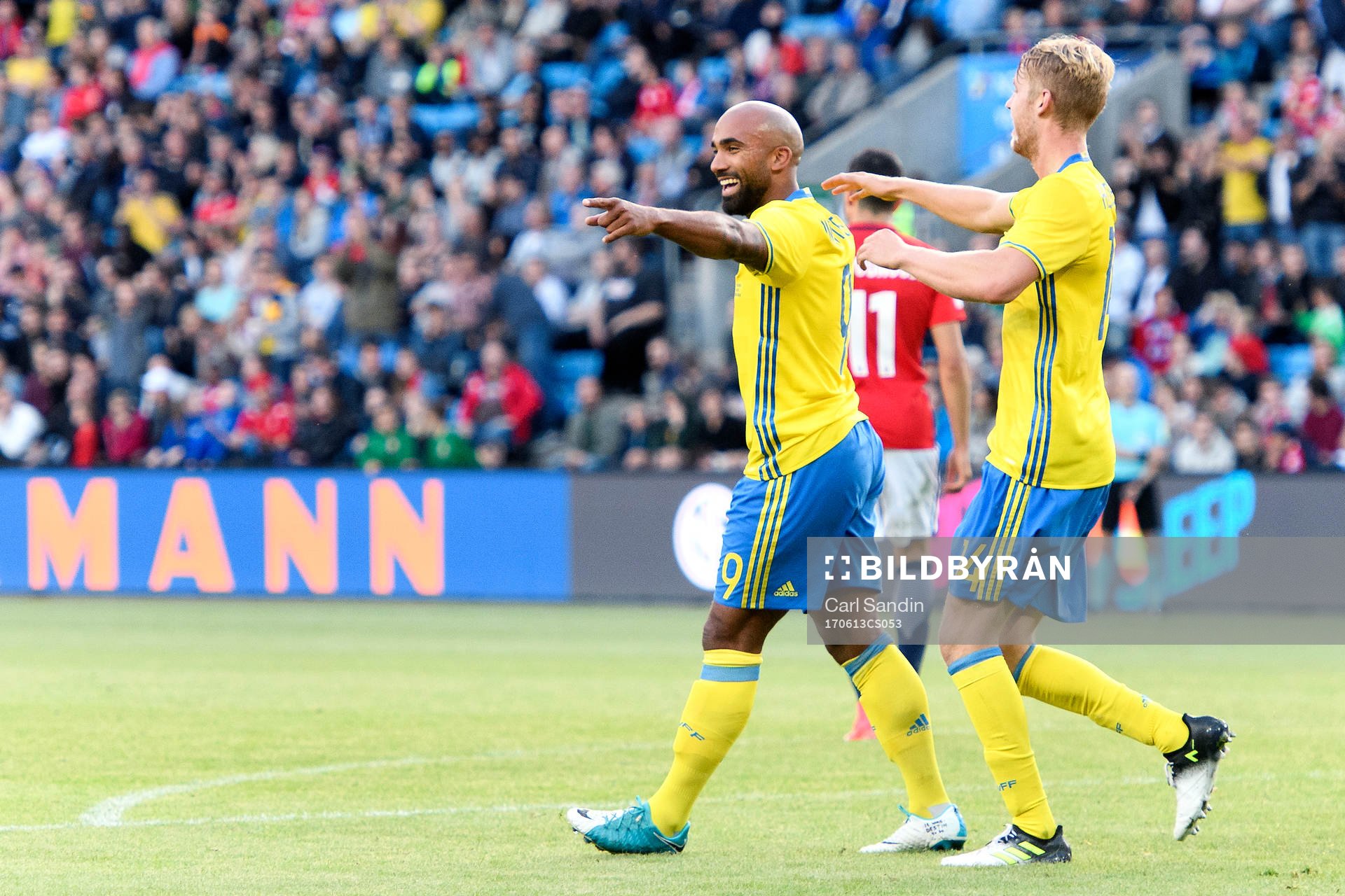 Sveriges Samuel Armenteros jublar