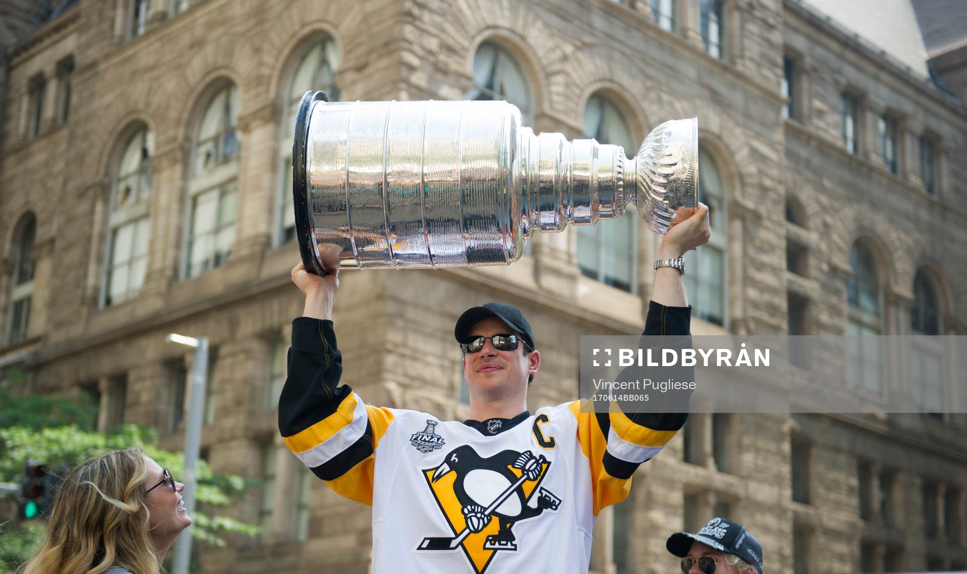 Pittsburgh Penguins' Sidney Crosby celebrates