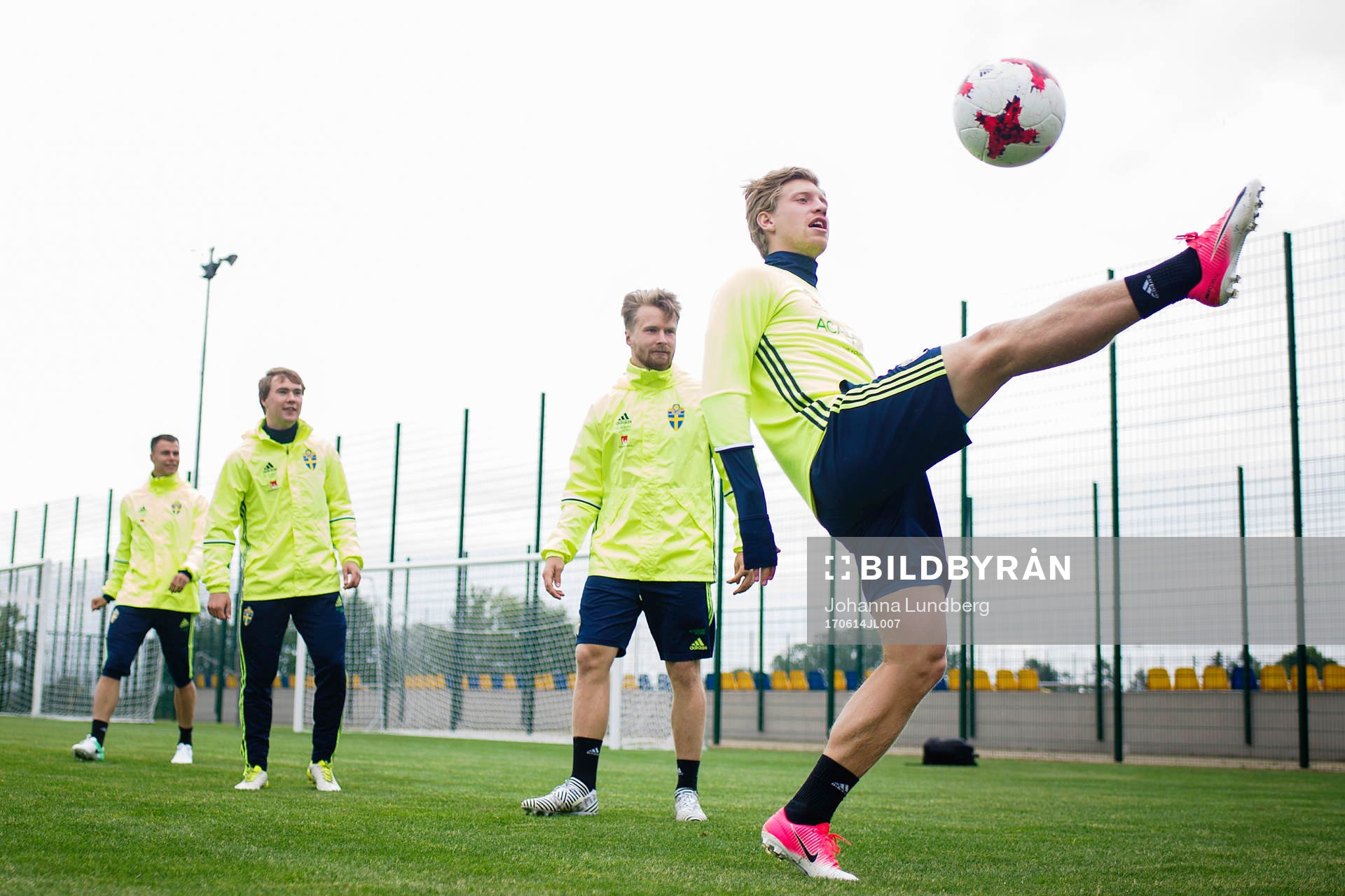 Simon Tibbling , Jacob Une Larsson och Alexander Fransson