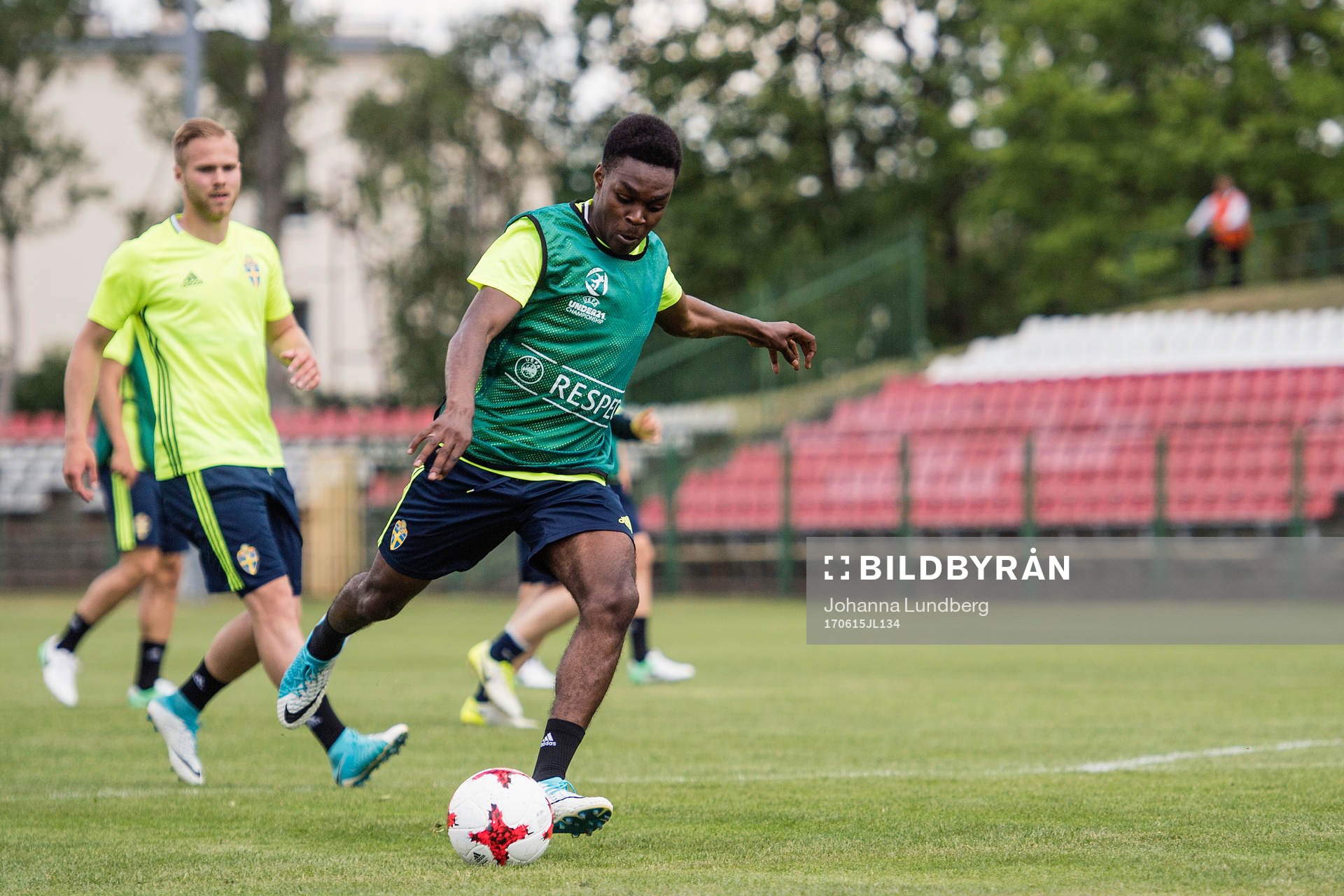 Joel Asoro