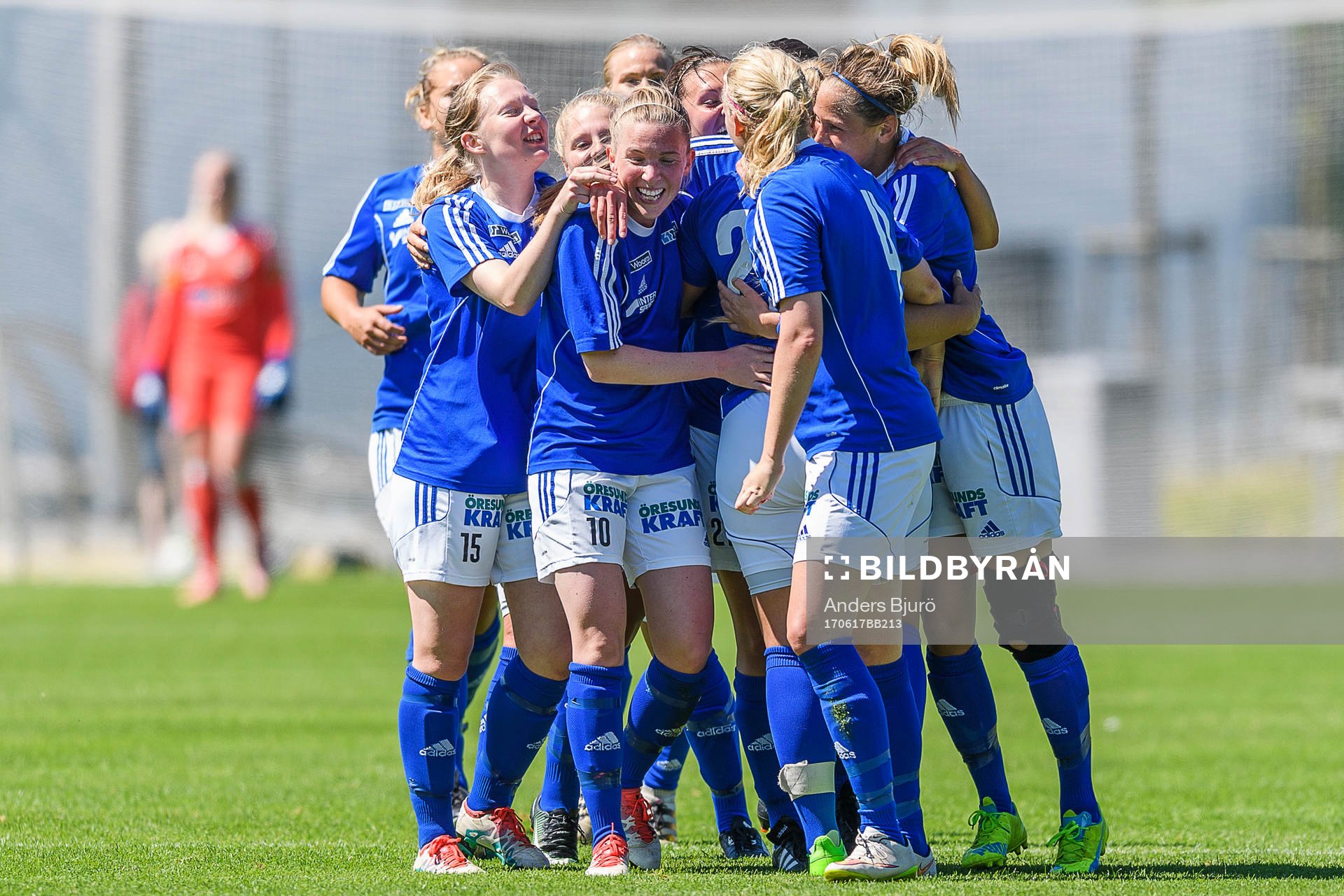 Stattenas spelare jublar