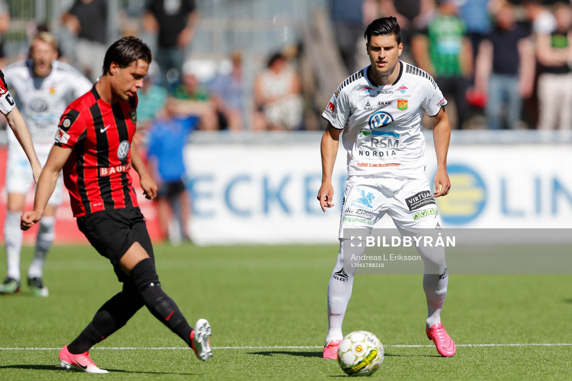 Brommapojkarnas Erik Figueroa och GAIS Luka Mijaljevic