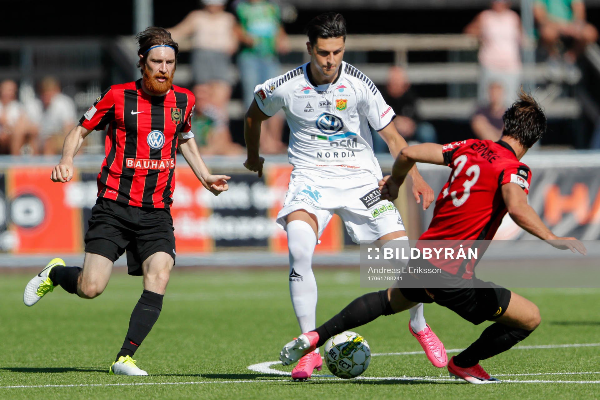 Brommapojkarnas Markus Gustafsson och Erik Figueroa