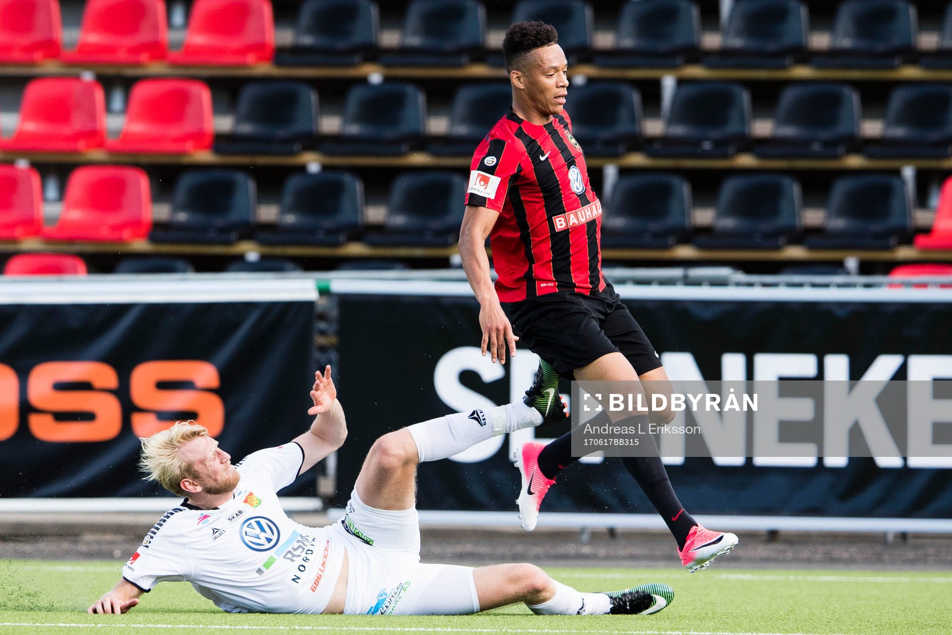 GAIS Carl Nyström och Brommapojkarnas Kevin Kabran