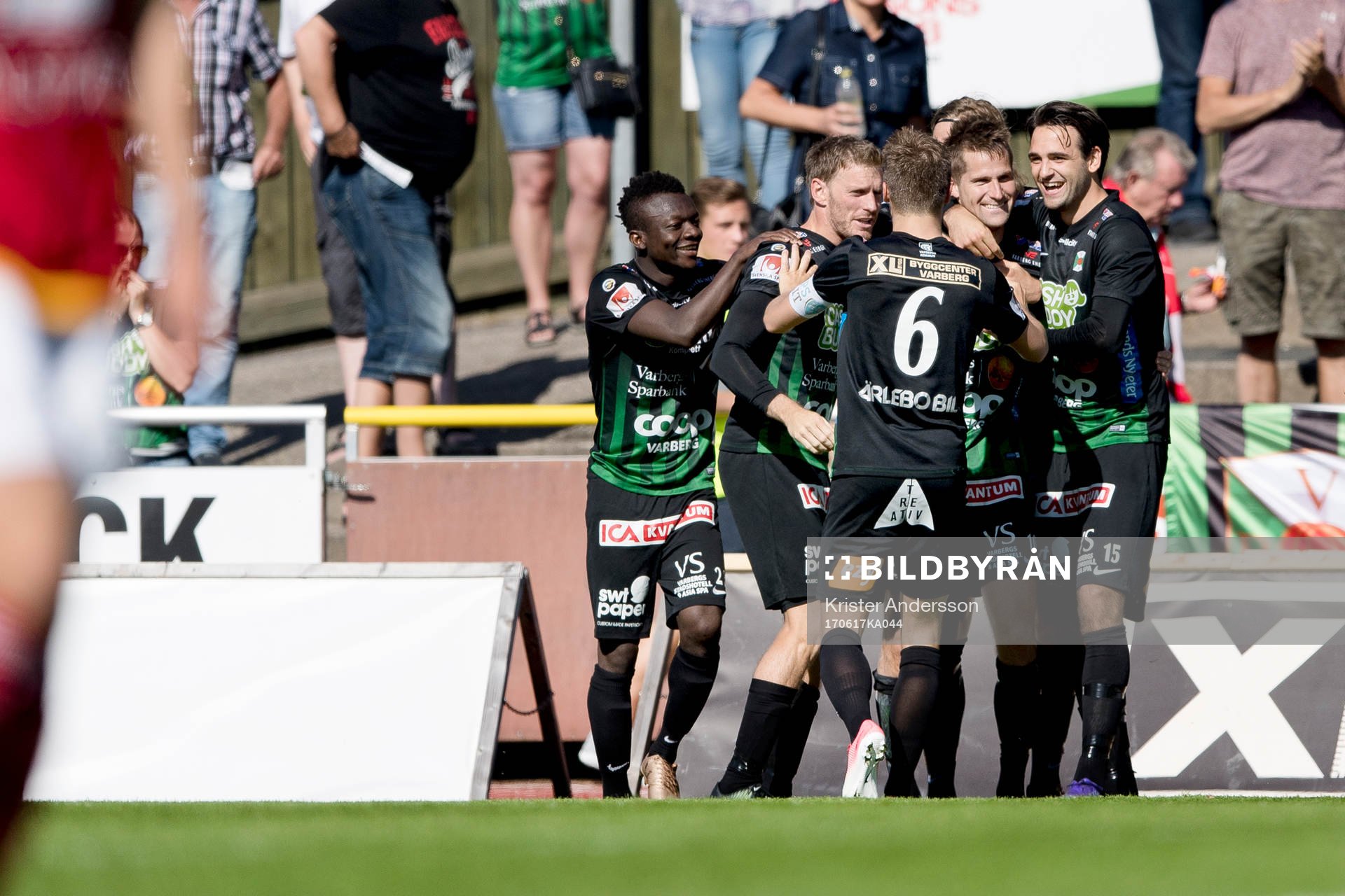 Varbergs Gabriel Altemark-Vanneryr har gjort 3-0 och