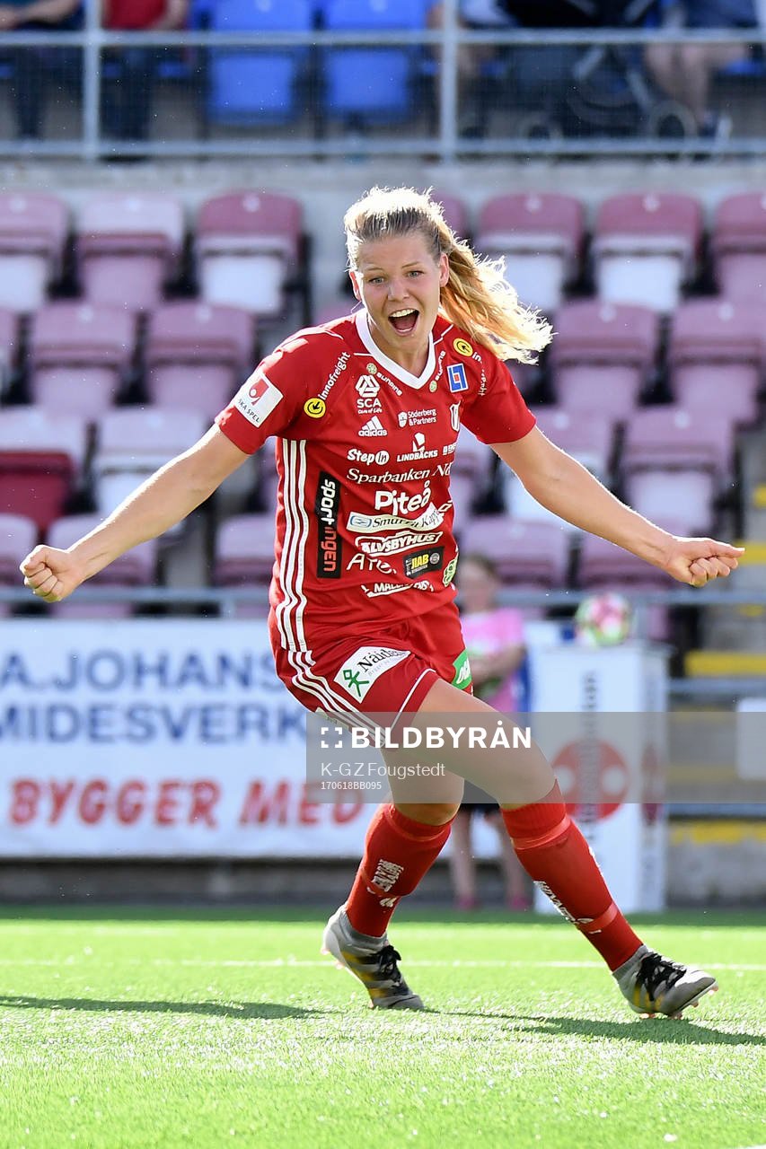 Piteås Nina Jakobsson jublar