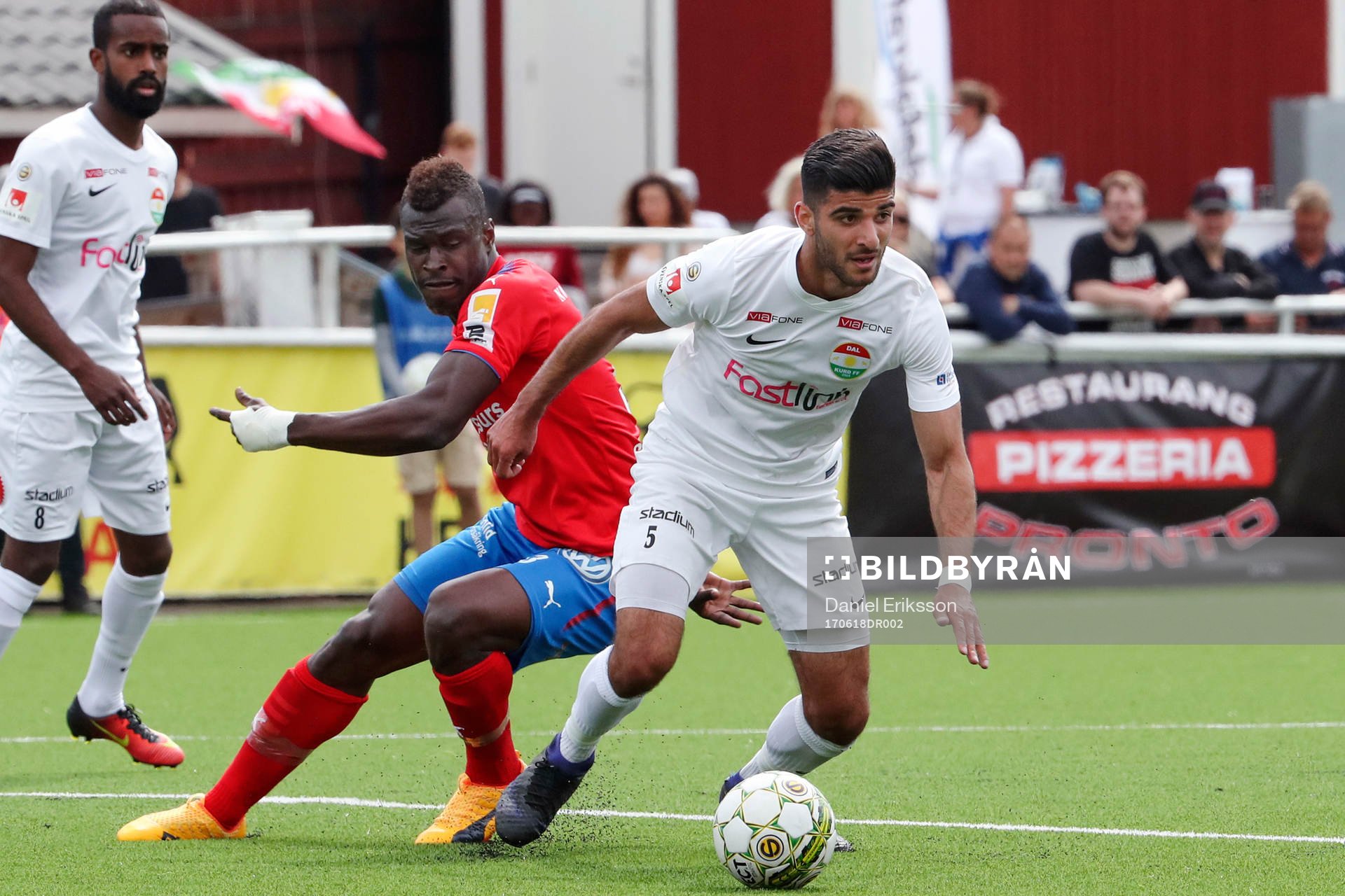 Helsingborgs Edwin Gyimah och Dalkurds Rewan Amin