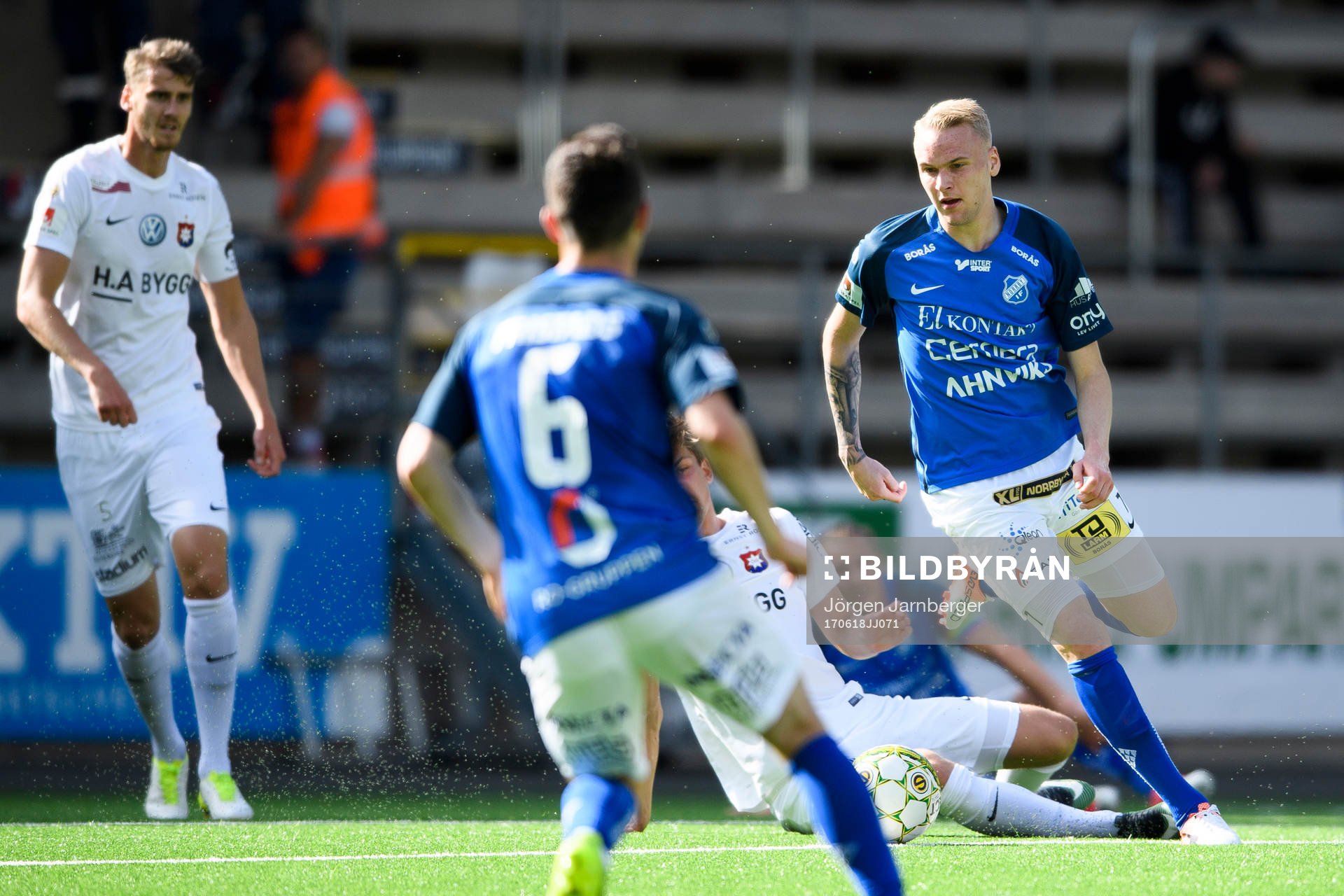 Norrbys Adam Ståhl under fotbollsmatchen i Superettan mellan Norrby och Örgryte den 18 juni 2017 i Borås.