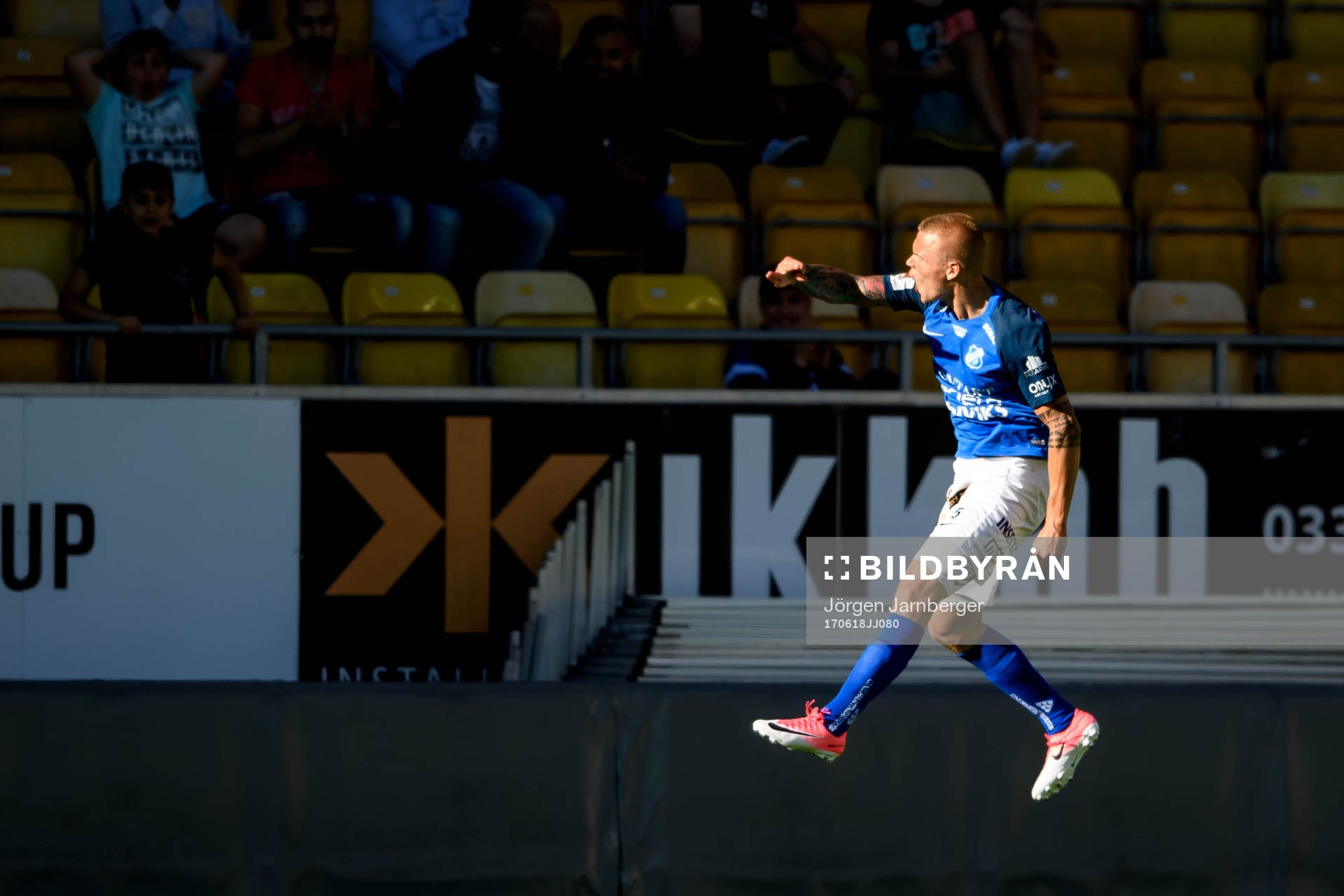 Norrbys Jesper Brandt jublar