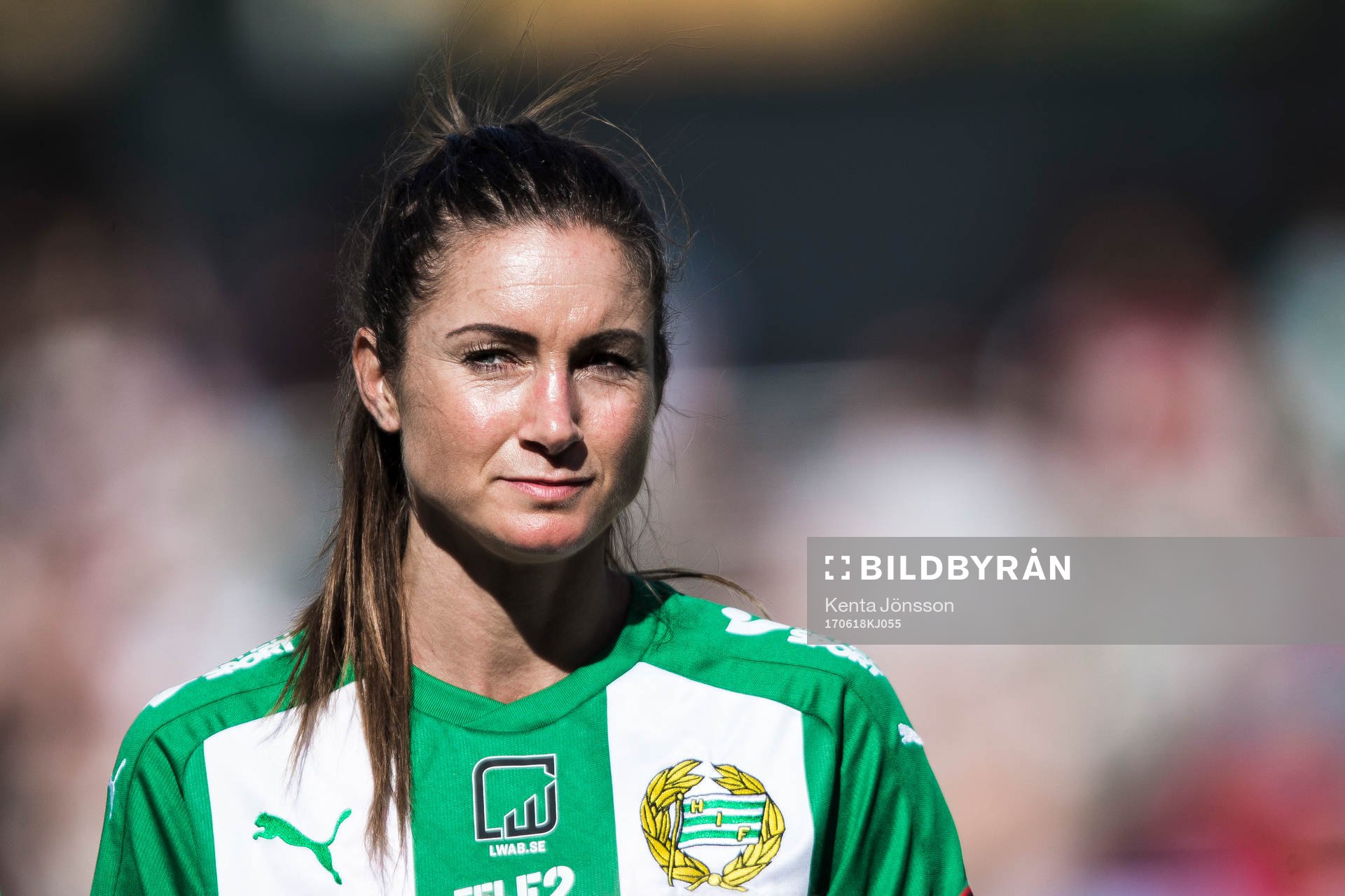 Hammarbys Madeleine Tegström innan fotbollsmatchen i