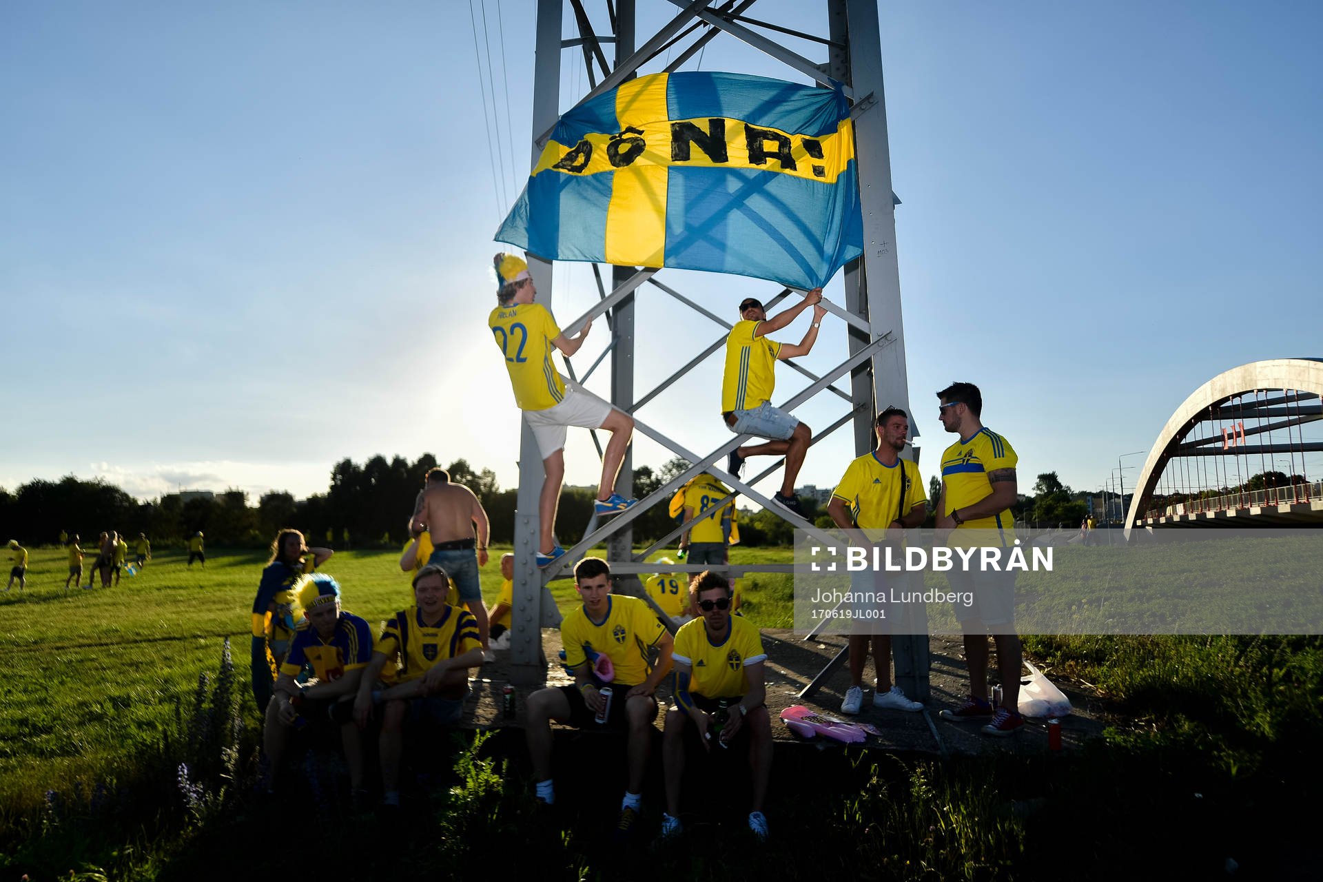 Supportrar före fotbollsmatchen i U21-EM mellan Polen och