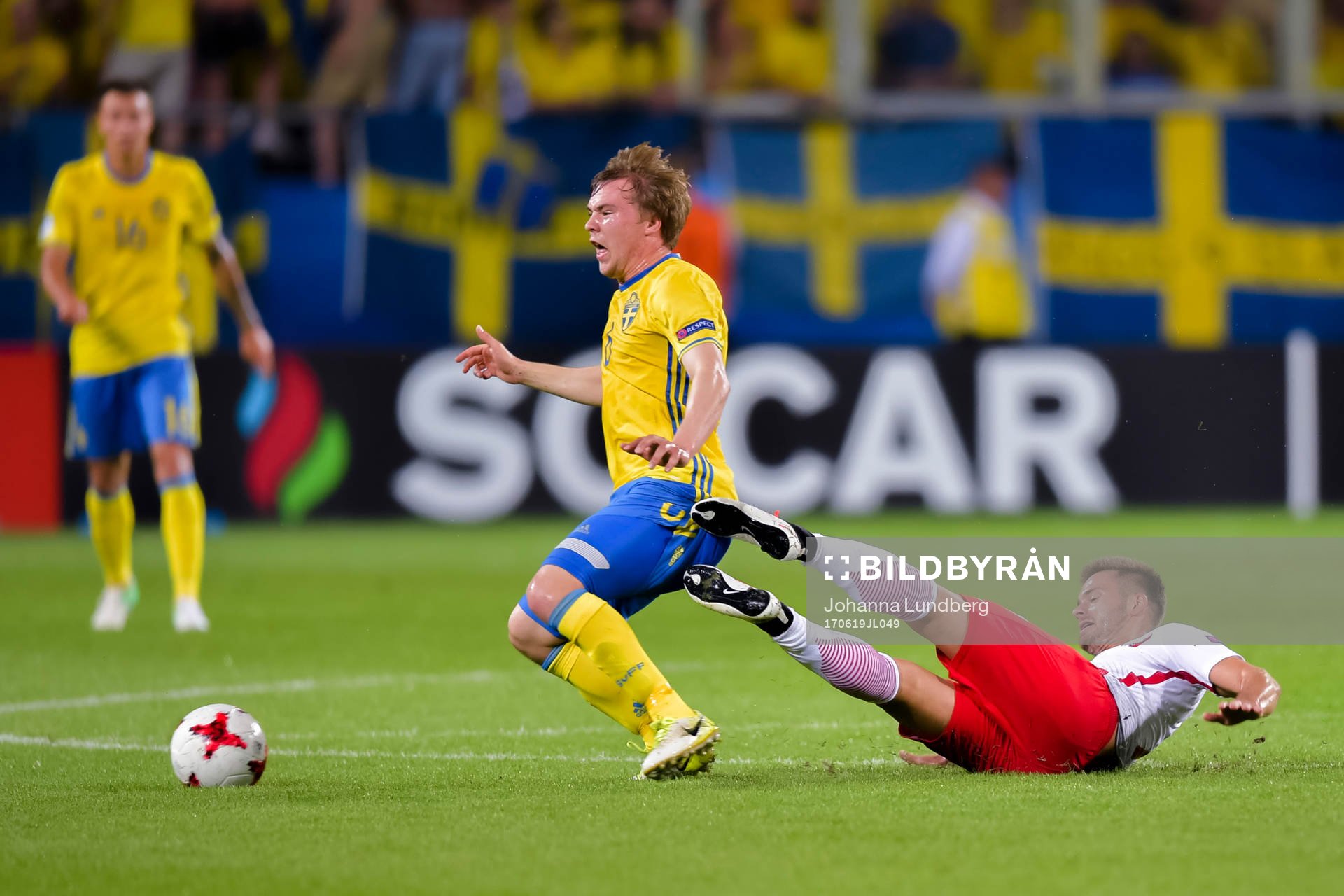 Sveriges Simon Tibbling skadas