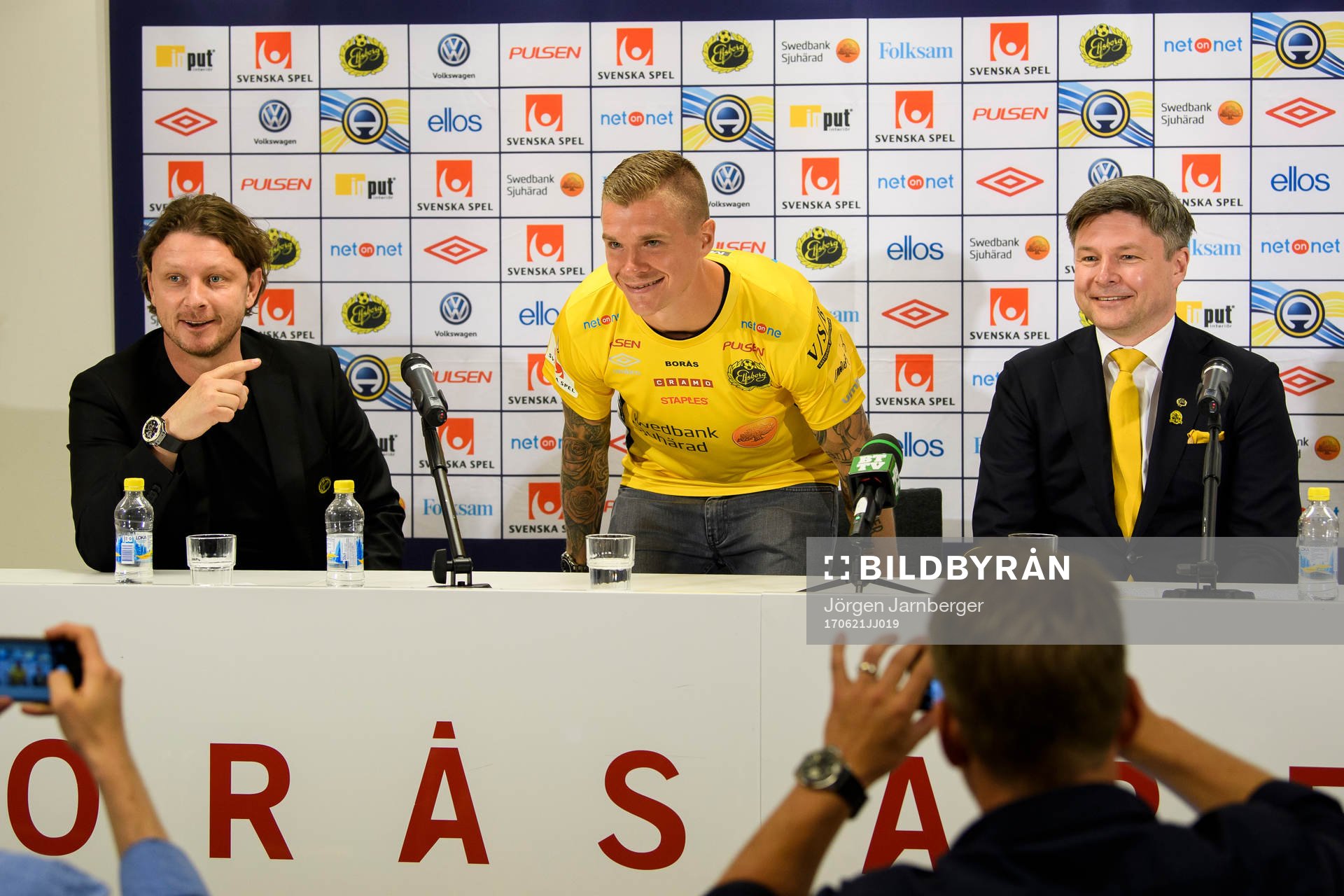 Klubbchef Stefan Andreasson, nyförvärvet Samuel Holmén