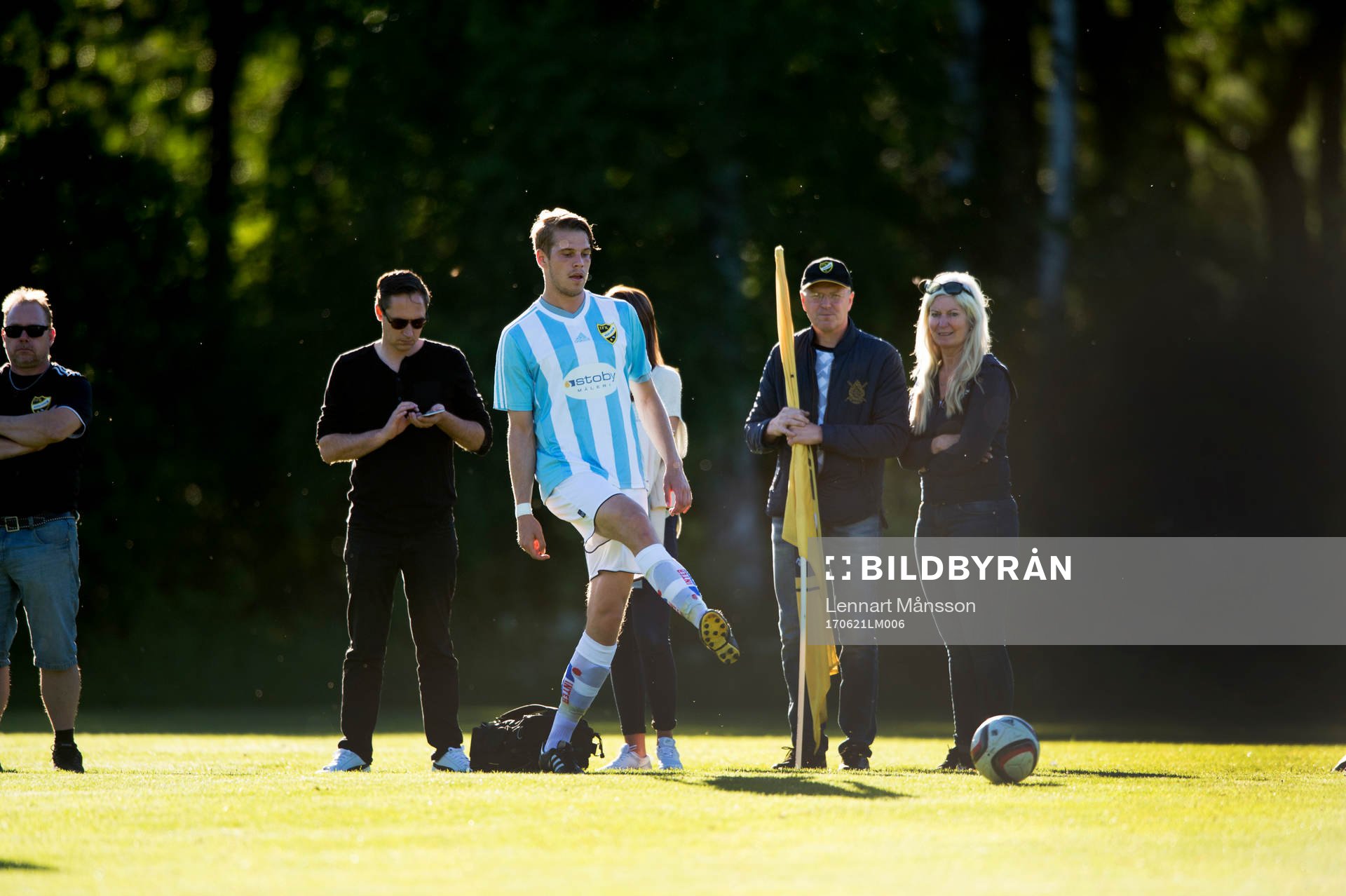 IFK Hässleholms Filip Ranmo i matchen i division 2 mellan