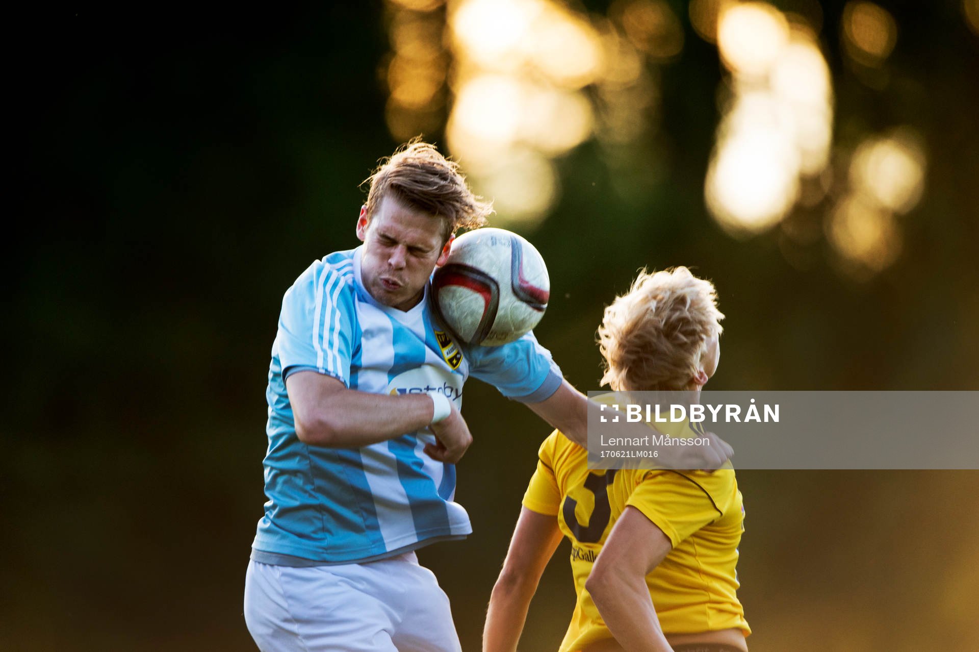 IFK Hässleholms  Filip Ranmo i matchen i division 2 mellan