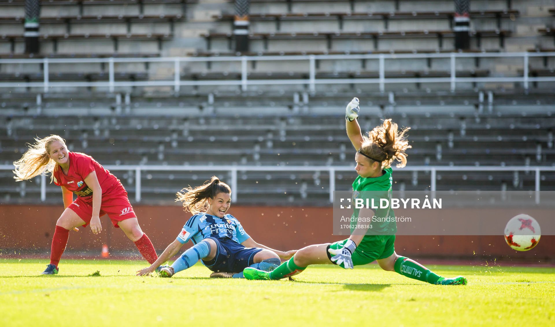Djurgårdens Johanna Rytting Kaneryd gör 2-0 bakom