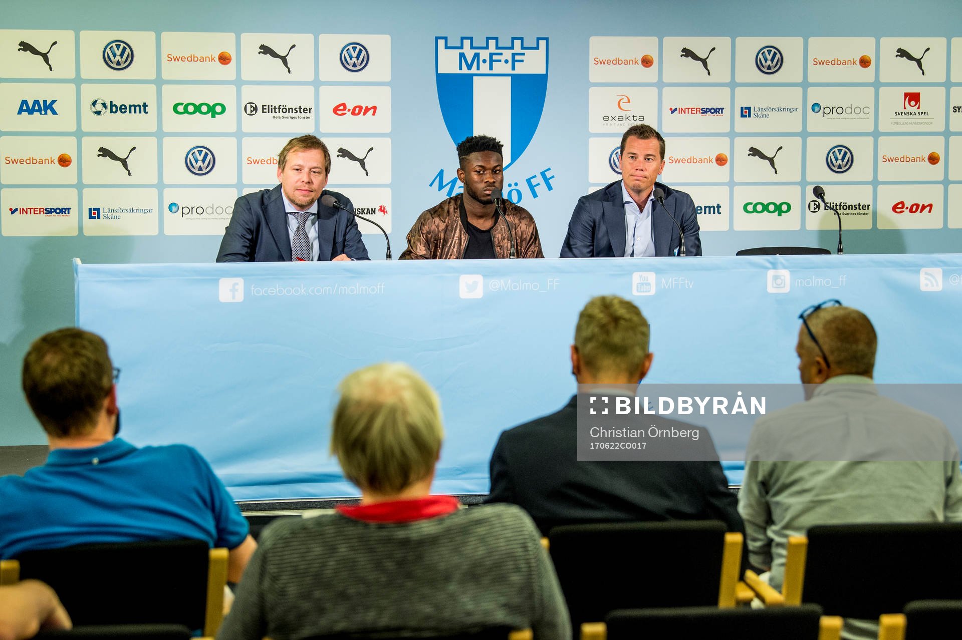 Malmö FFs presschef Peter Åhlander och sportchef Daniel