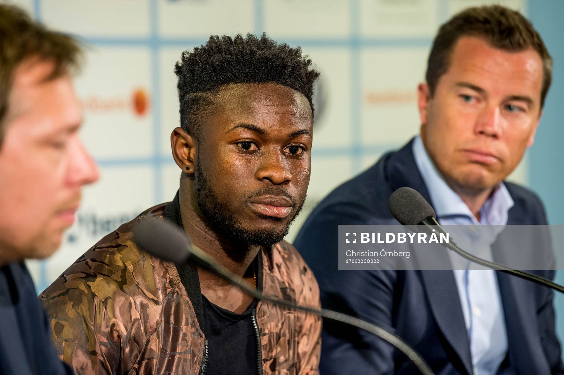 Malmö FFs presschef Peter Åhlander och sportchef Daniel