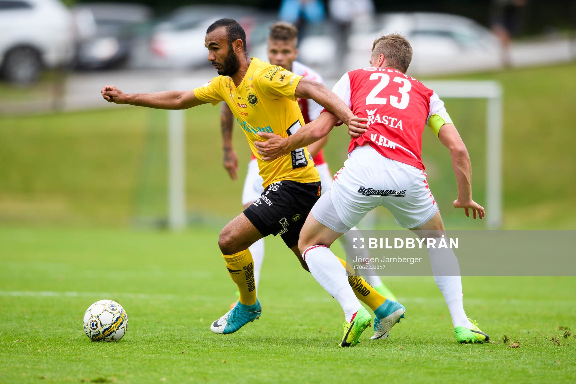 Elfsborgs Issam Jebali och Kalmars Viktor Elm