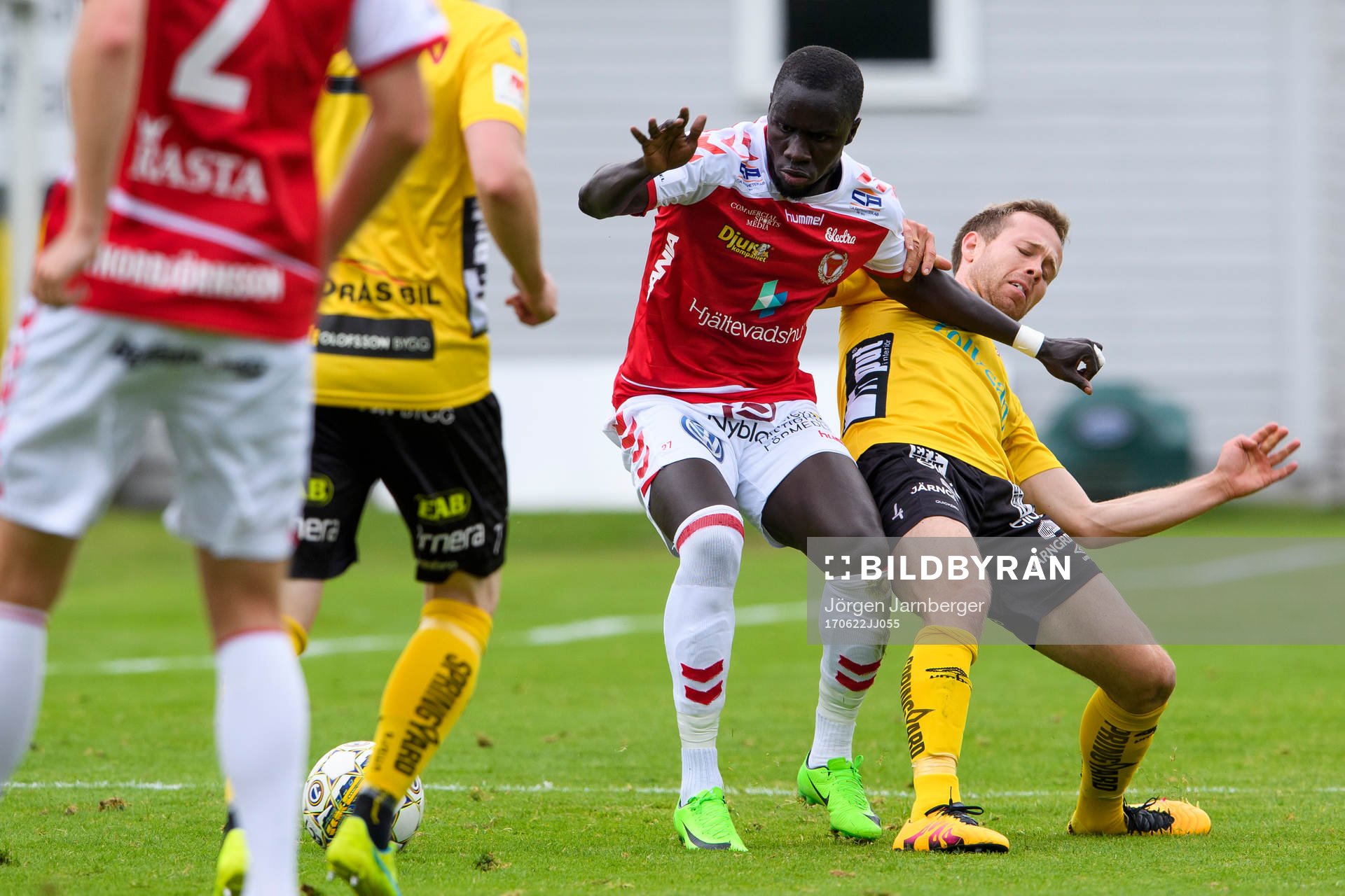 Kalmars Papa Alioune Diouf och Elfsborgs Anders Randrup
