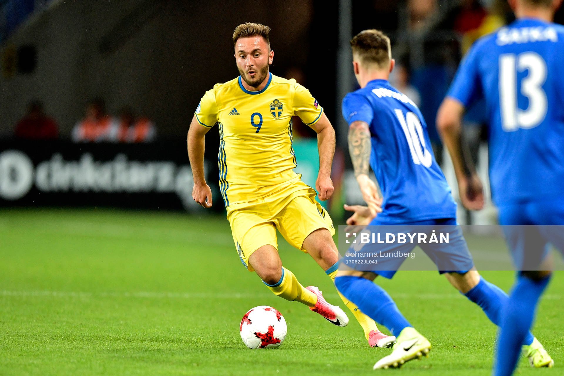 Sveriges Muamer Tankovic och Slovakiens Albert Rusnak