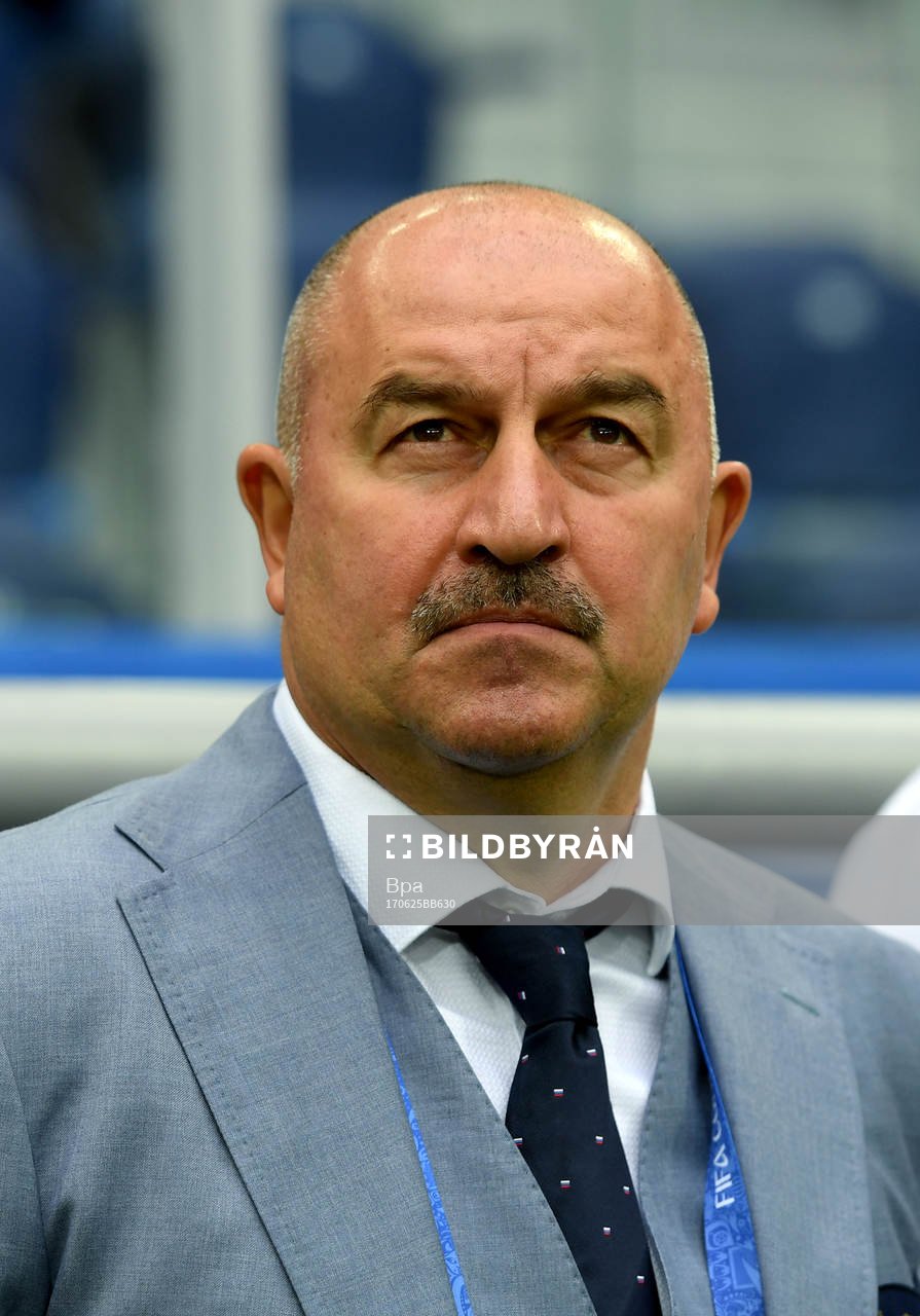 Stanislav Salamovich Cherchesov - DT Russia National Team,