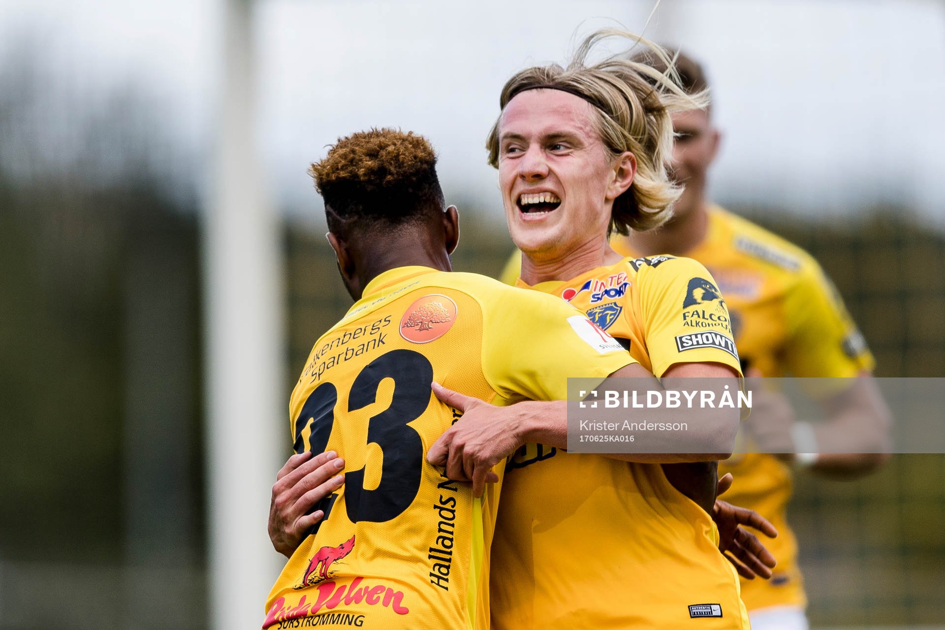 Falkenbergs Viktor Götesson jublar