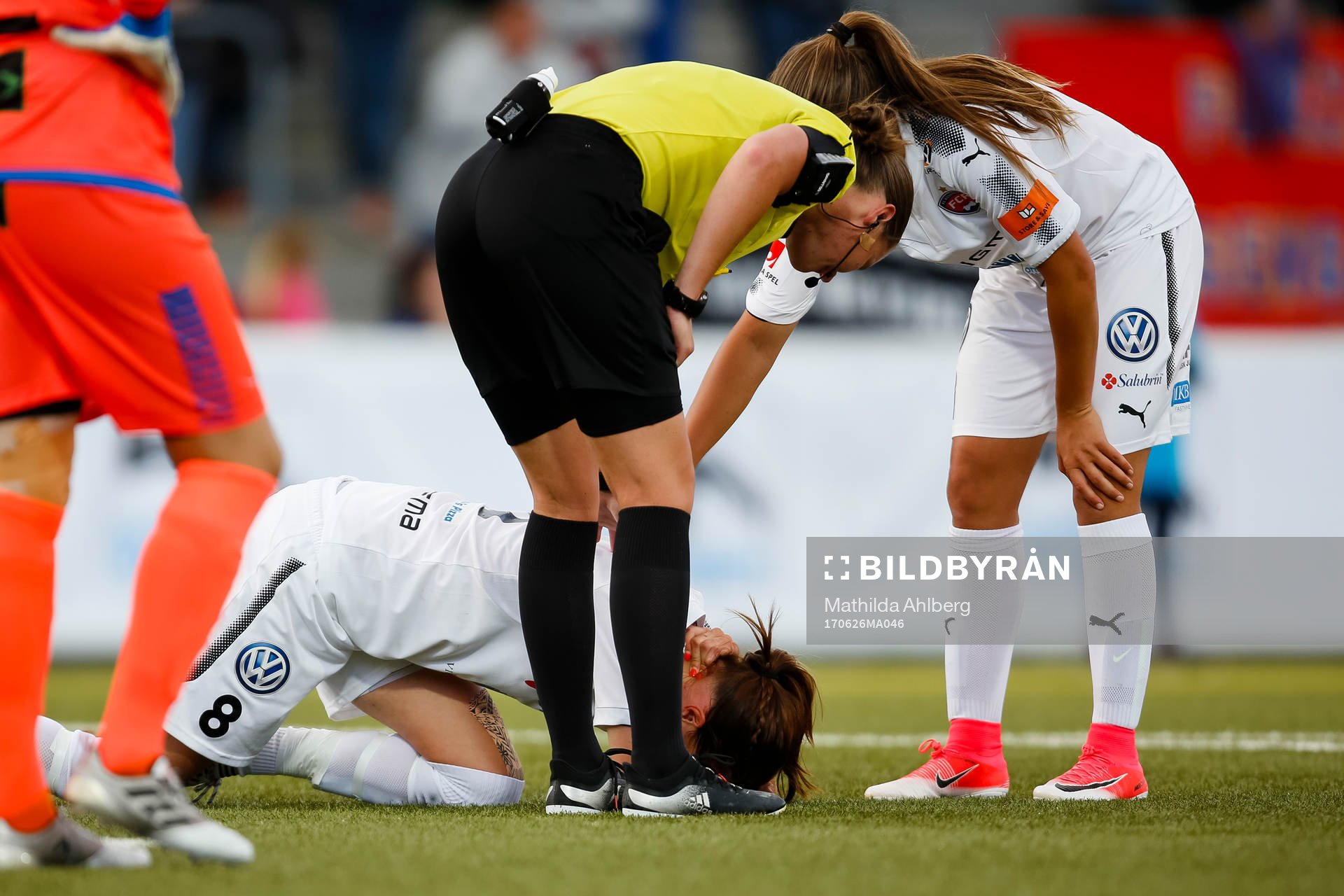 Rosengårds Lotta Schelin har ont