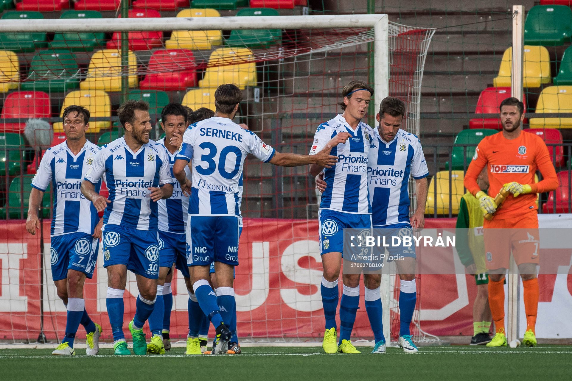 IFK Göteborgs Mads Albaek , Tobias Hysen , Scott Jamieson