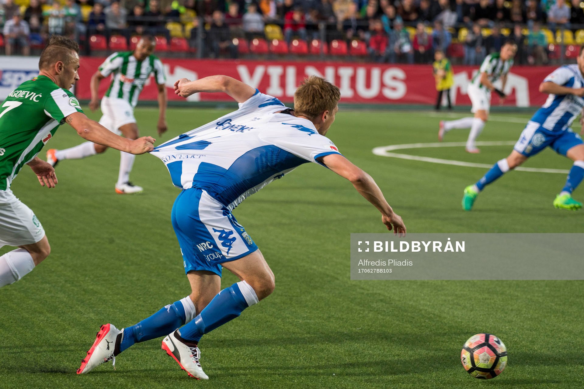 under en träningsmatch i fotboll mellan Zalgiris och  IFK