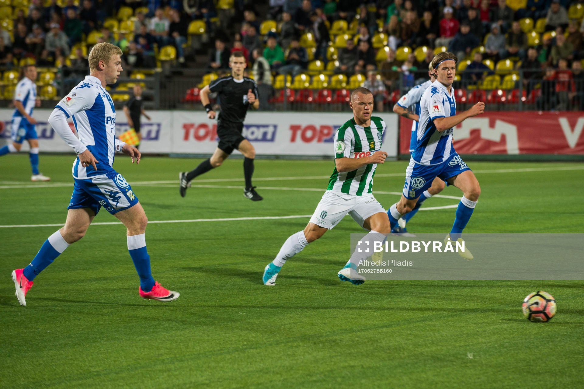 under en träningsmatch i fotboll mellan Zalgiris och  IFK