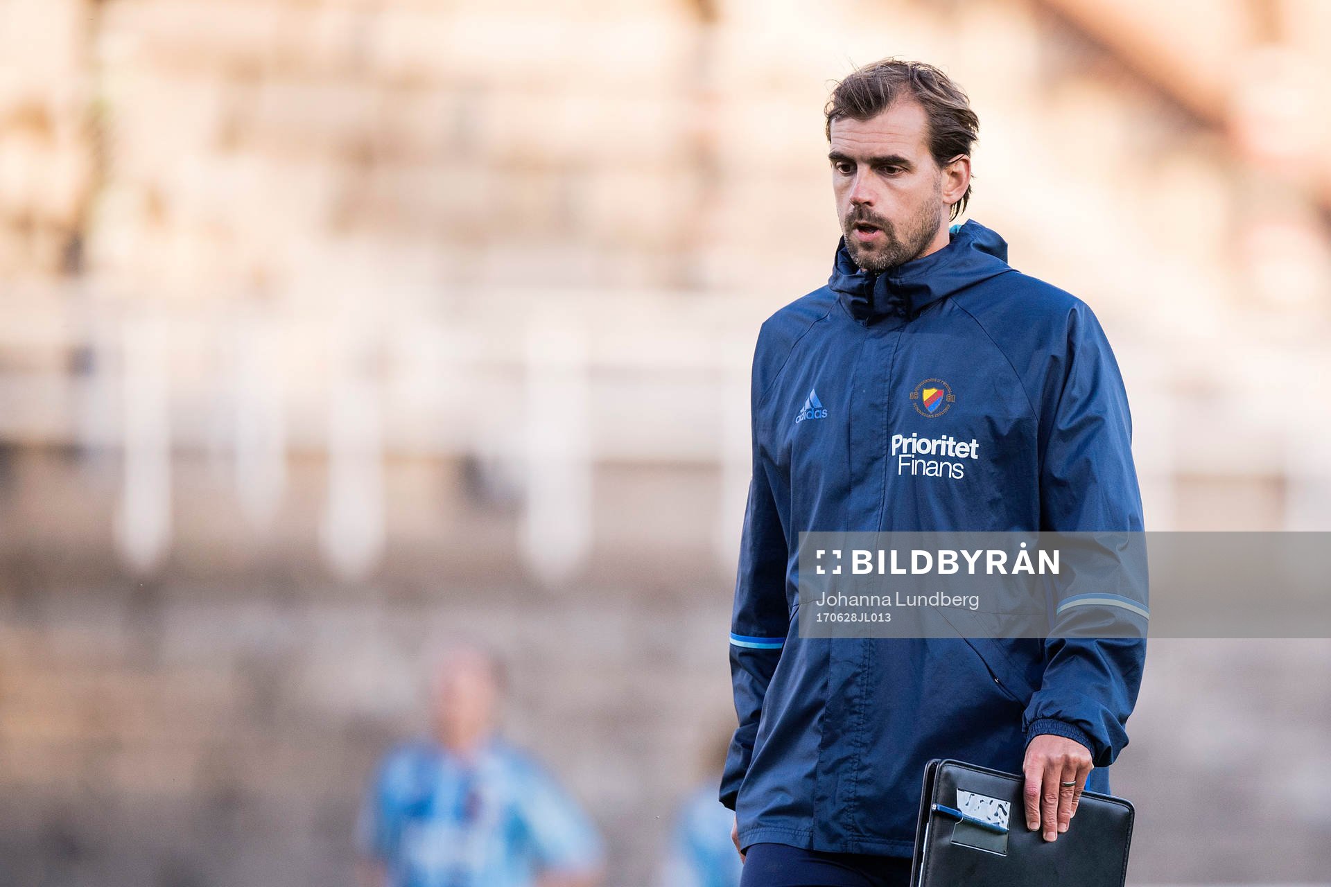 Djurgårdens tränare Joel Riddez deppar