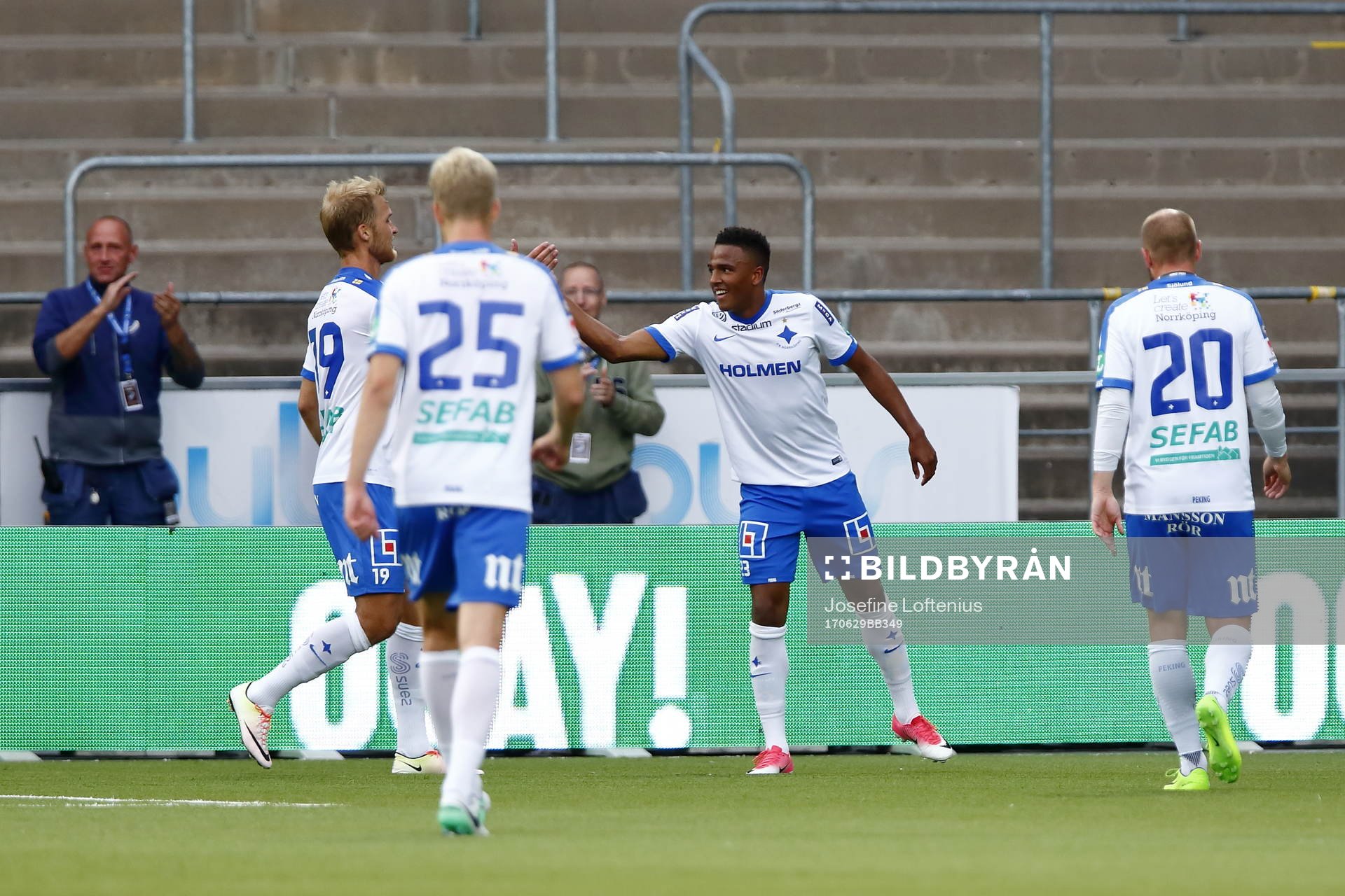 Norrköpings Niclas Eliasson jublar