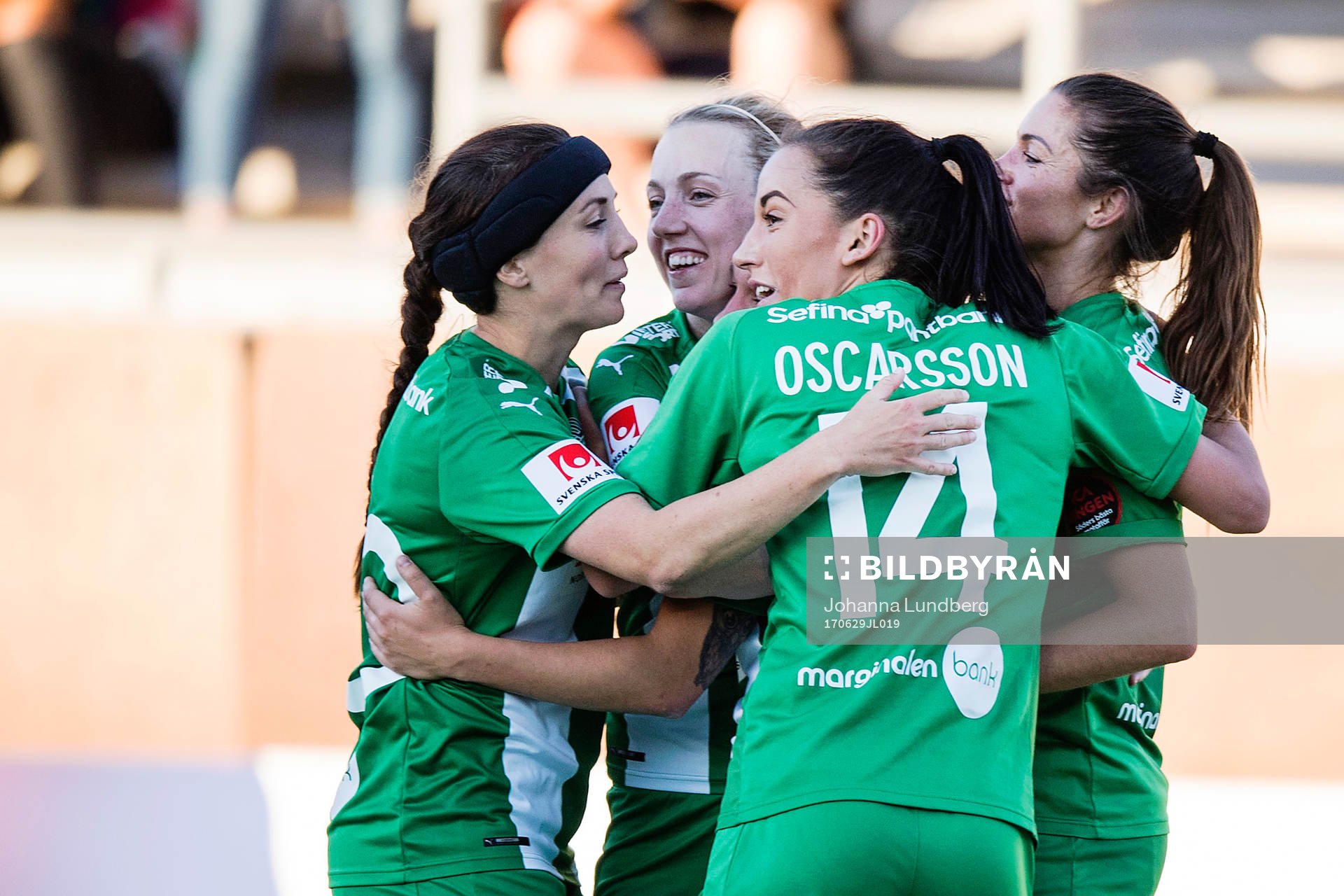 Hammarbys spelare jublar efter att Julia Zigiotti Olme gjort 2-0 under fotbollsmatchen i Damallsvenskan mellan Hammarby och Vittsjö den 29 juni 2017 i Stockholm.