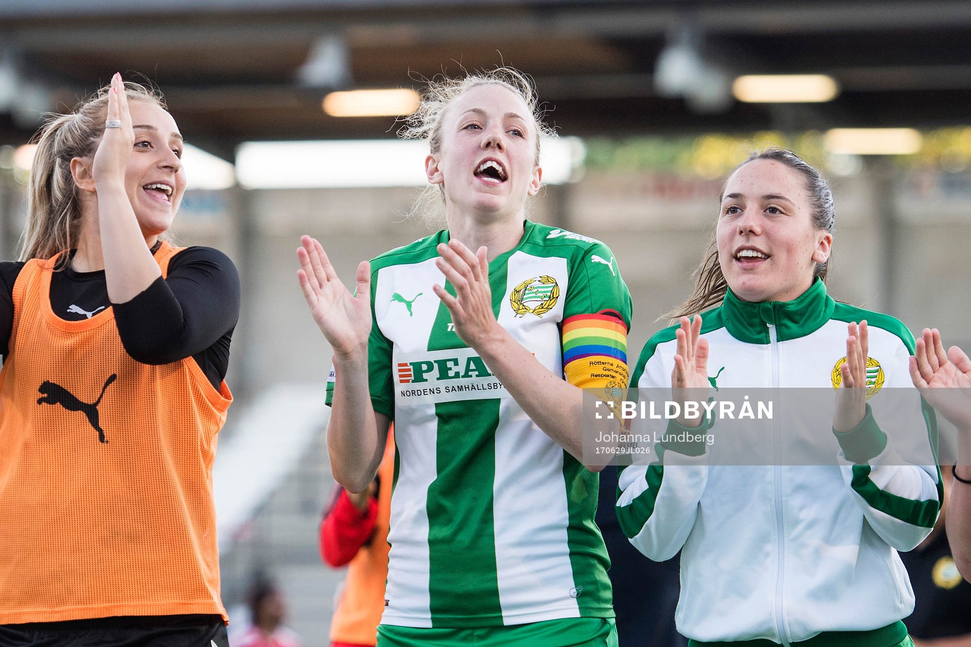 Hammarbys Olga Ekblom (m) jublar