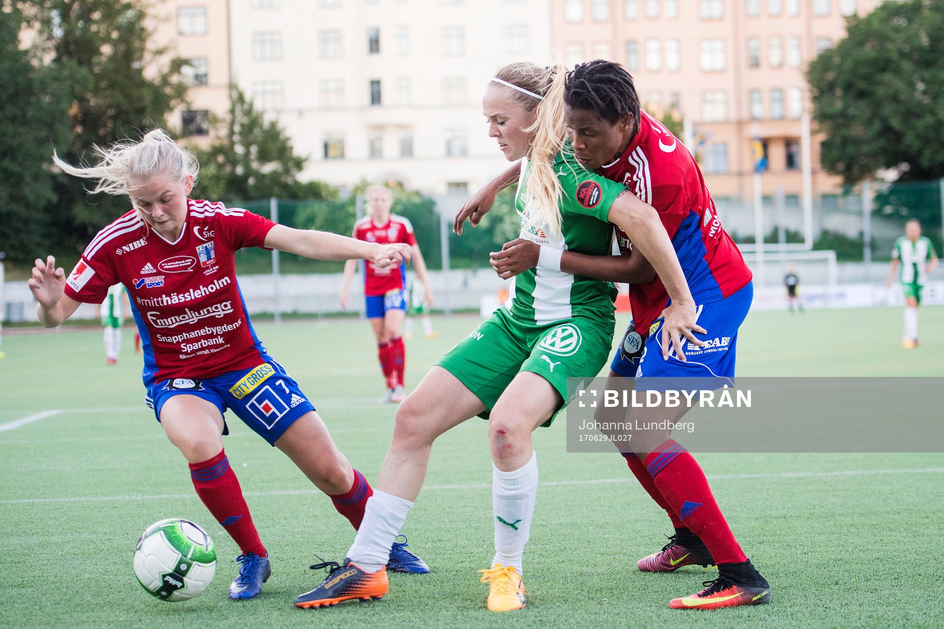 Vittsjös Amanda Persson och Osinachi Marvis Ohale mot