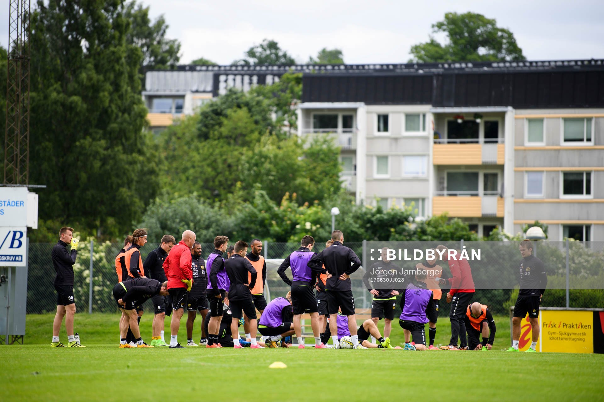 Spelarna samlade under det Allsvenska fotbollslaget Elfsborgs träning den 30 juni 2017 i Borås.