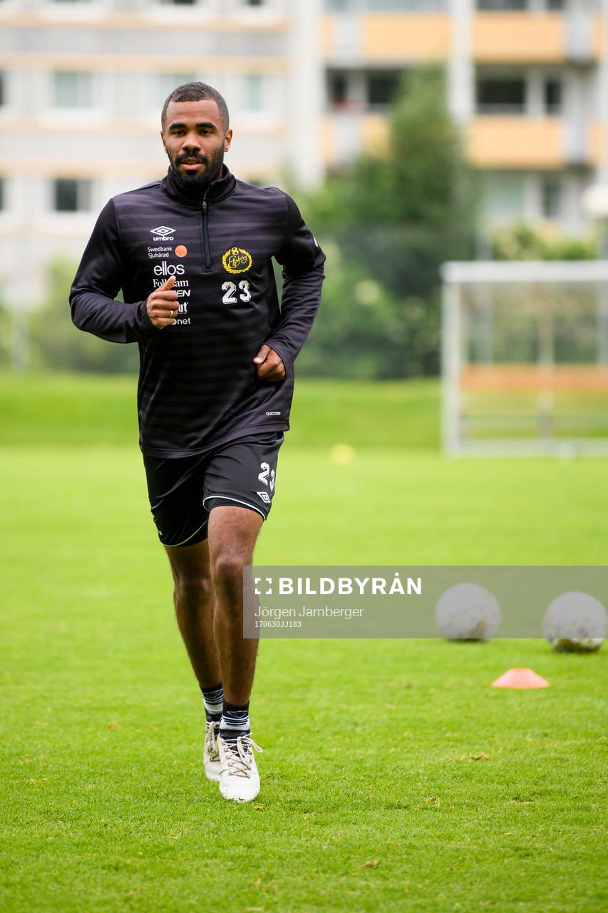 Alex Dyer