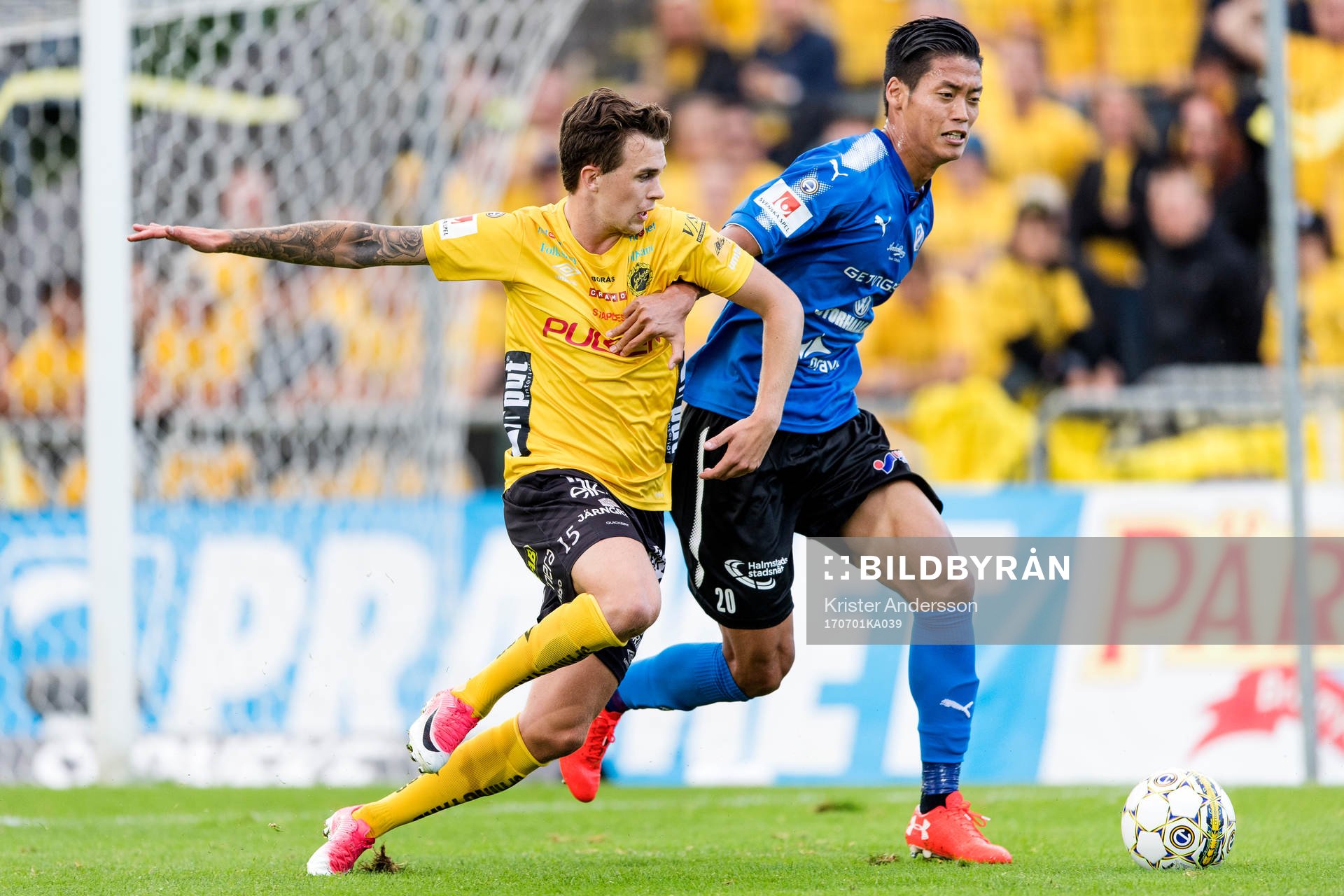 Elfsborgs Rasmus Rosenqvist och Halmstads Kosuke Kinoshita