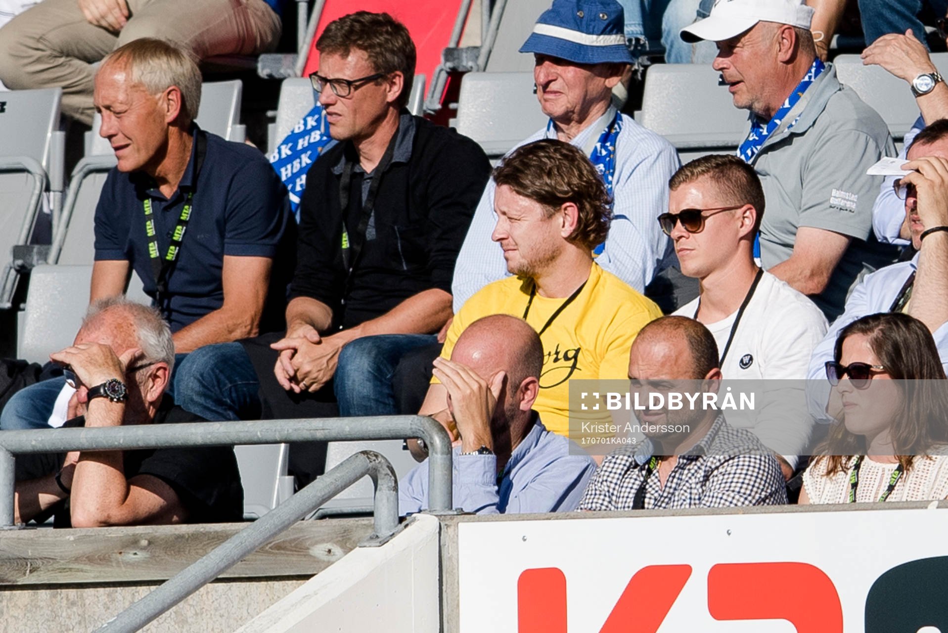 Elfsborgs klubbchef Stefan Andreasson och Samuel Holmen på