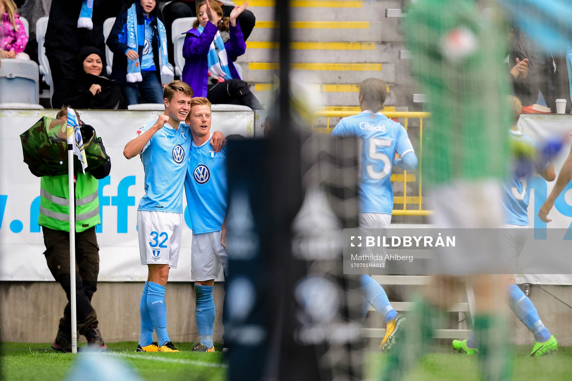 Malmö FFs Mattias Svanberg jublar