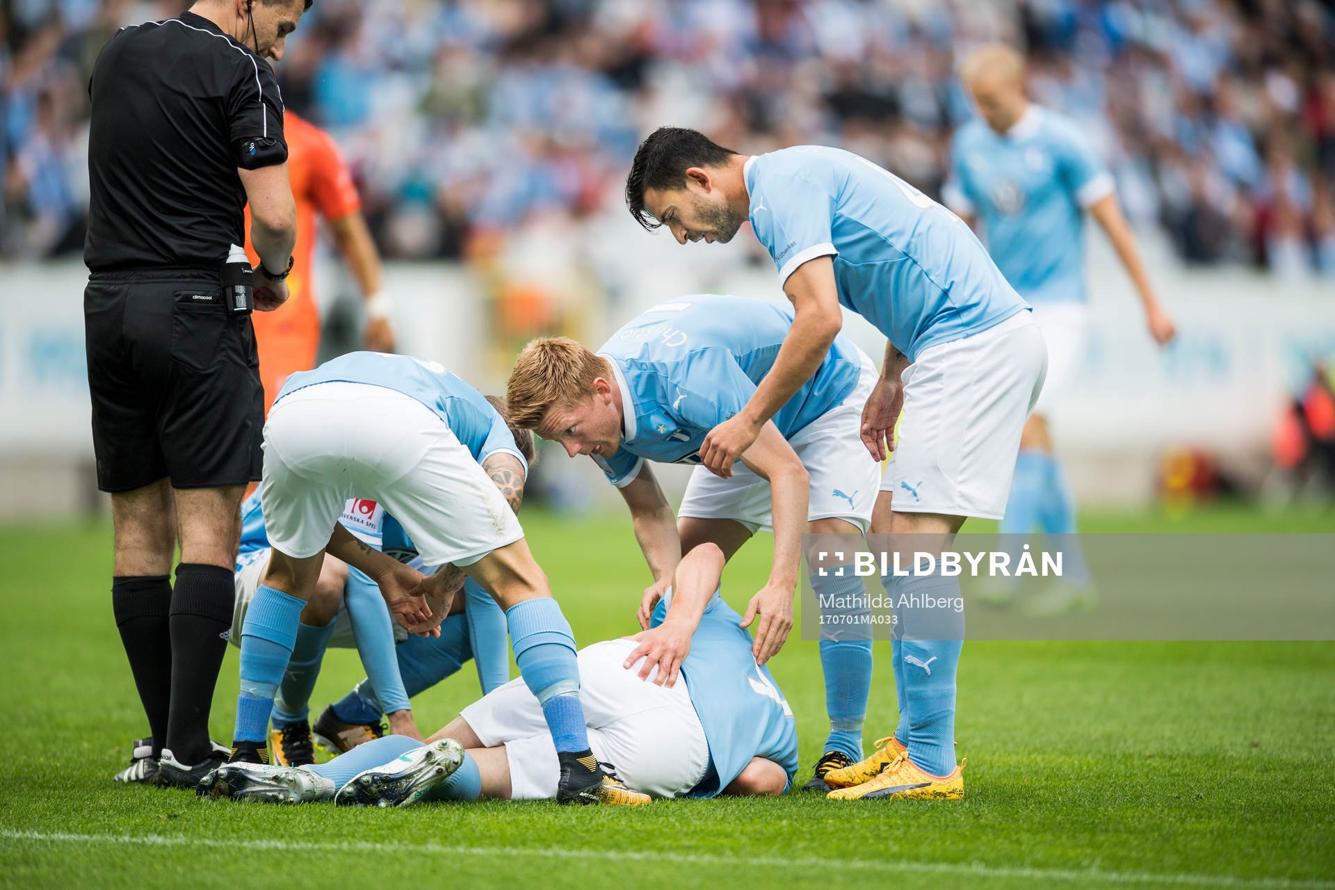 Malmö FFs Markus Rosenberg har ont