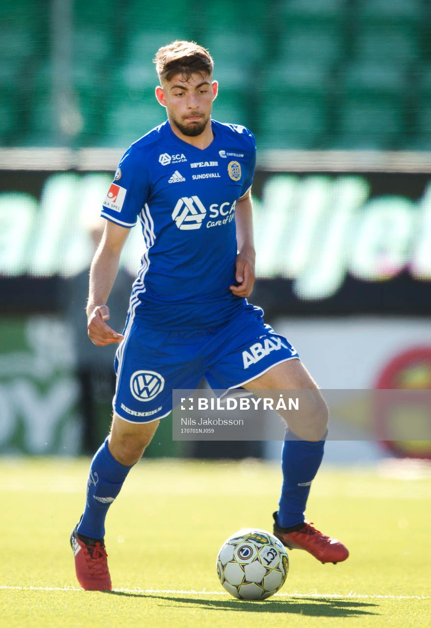 Sundsvalls Jaudet Salih under fotbollsmatchen i Allsvenskan mellan GIF Sundsvall och Sirius den 1 juli 2017 i Sundsvall.