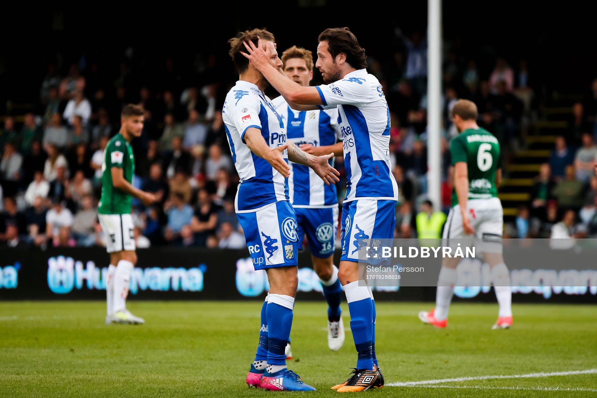IFK Göteborgs Tobias Hysen och Mikkel Diskerud jublar