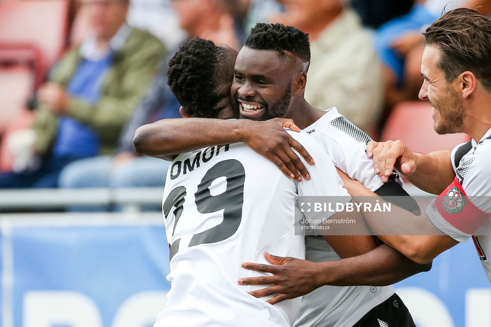 Örebros Maic Sema och Michael Junior Omoh jublar efter 1-0 under fotbollsmatchen i Allsvenskan mellan Örebro och Norrköping den 2 juli 2017 i Örebro.