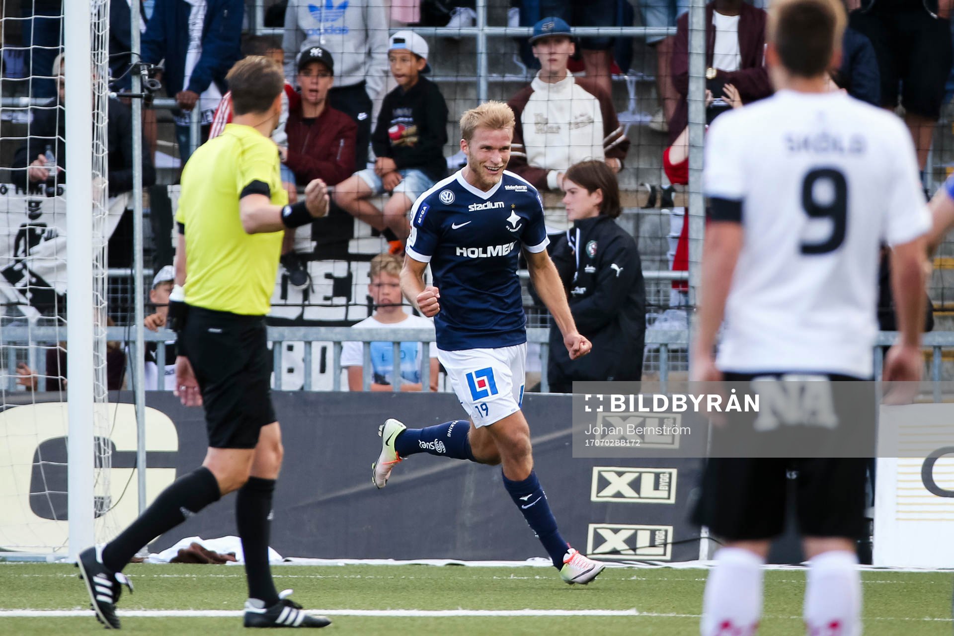 Norrköpings Sebastian Andersson jublar
