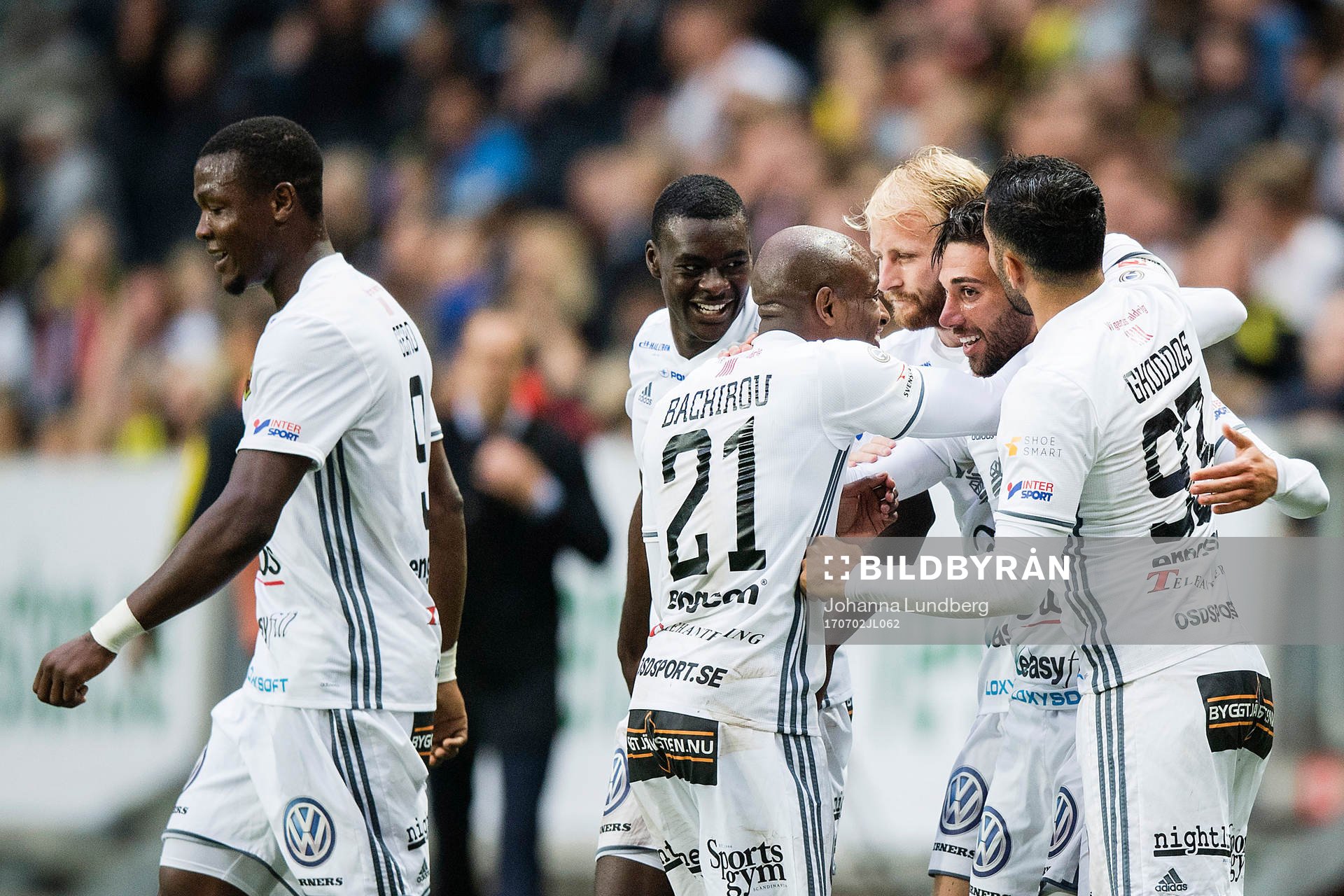 Östersunds spelare jublar