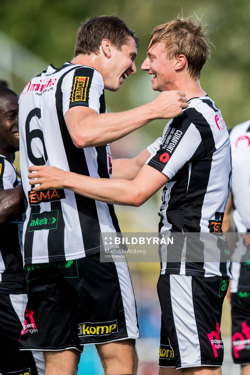 Landskronas Måns Ekvall jublar