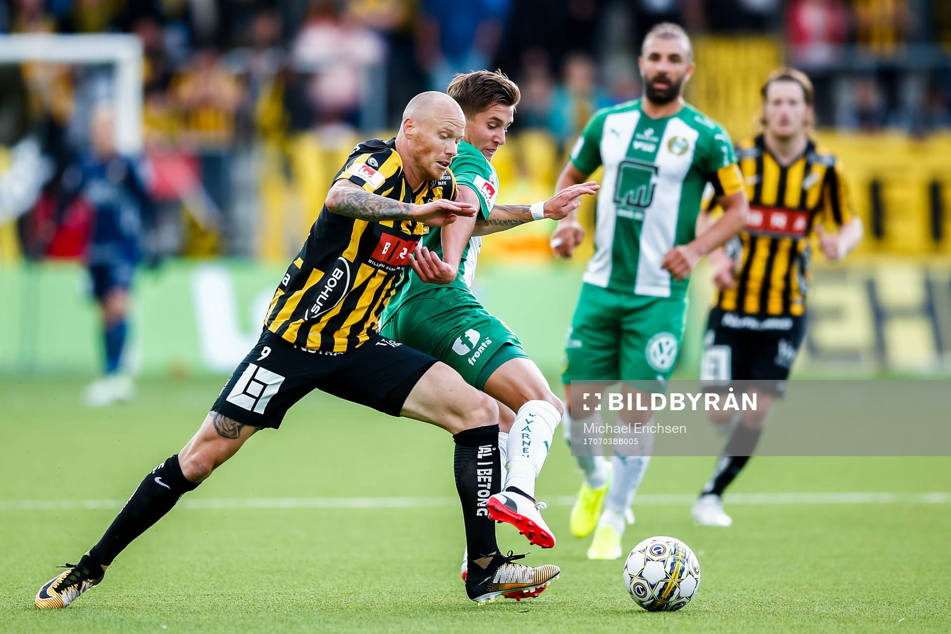 Häckens Alexander Farnerud och Hammarbys Leo Bengtsson