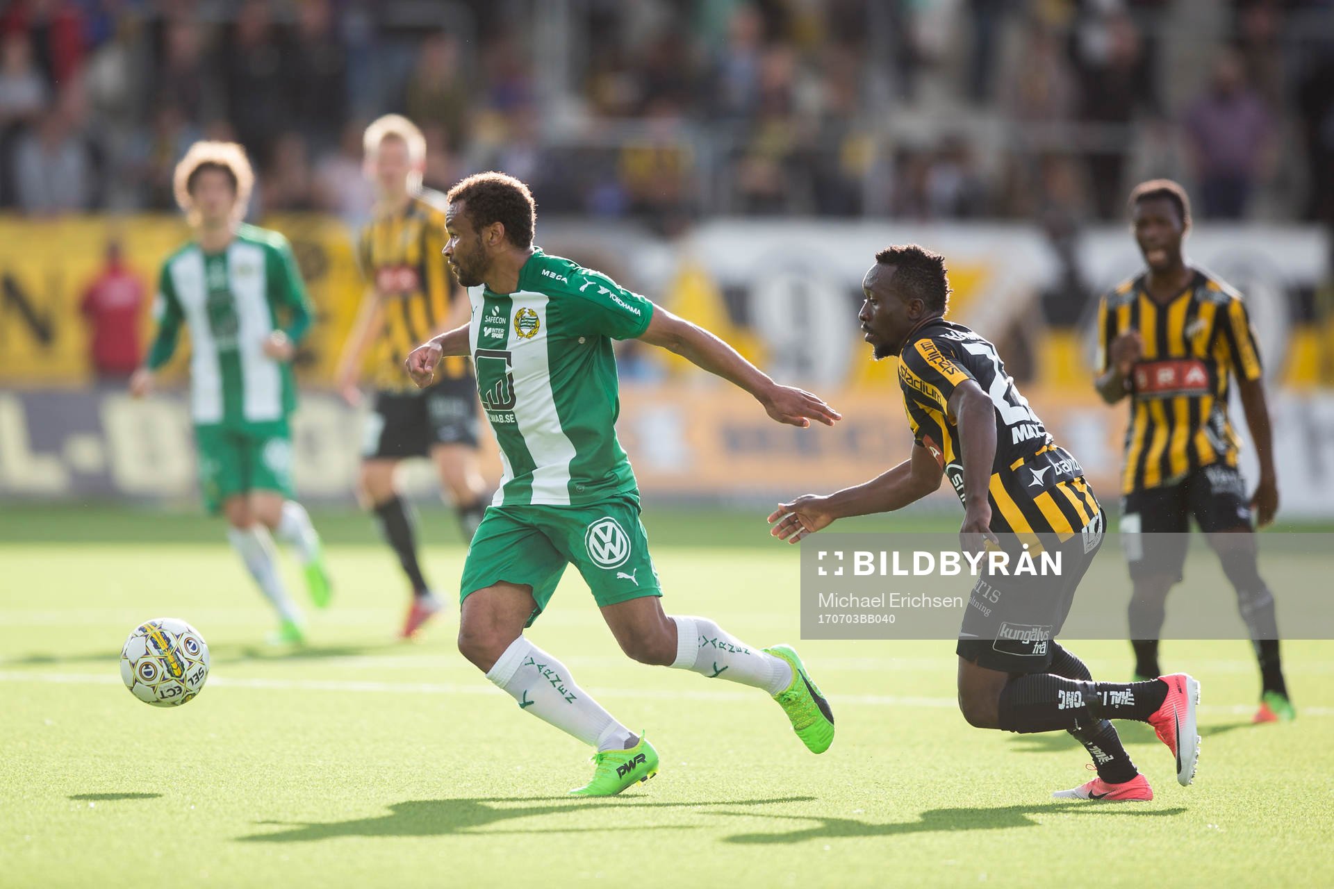 Hammarbys Serge-Junior Martinsson Ngouali mot Häckens
